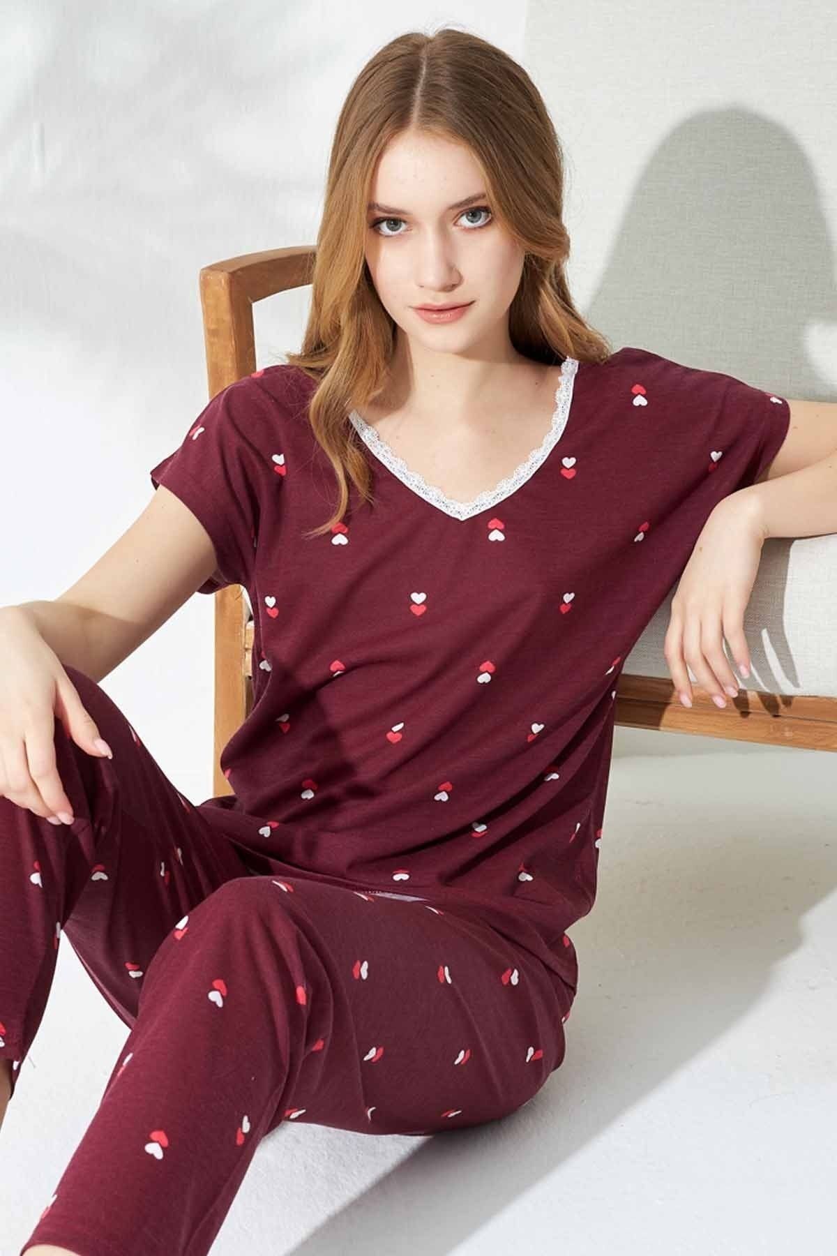 Siyah İnci Bordo Kalp Desenli V Yakalı Örme Pijama Takımı