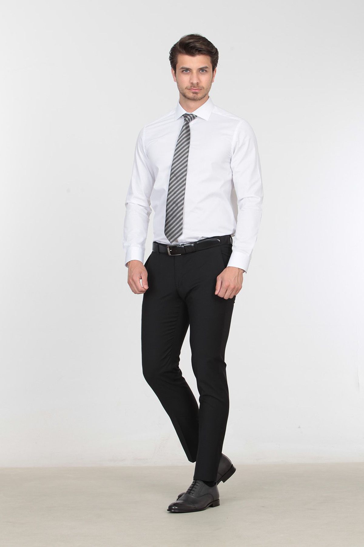 Kip Siyah Düz Dokuma Slim Fit Klasik Yün Karışımlı Pantolon