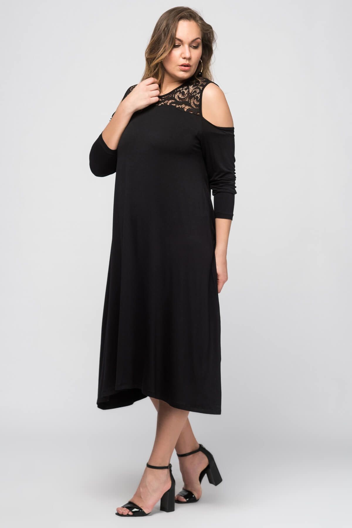 Curvy Kadın Siyah Omuz Detaylı Dantelli Elbise VLT0010
