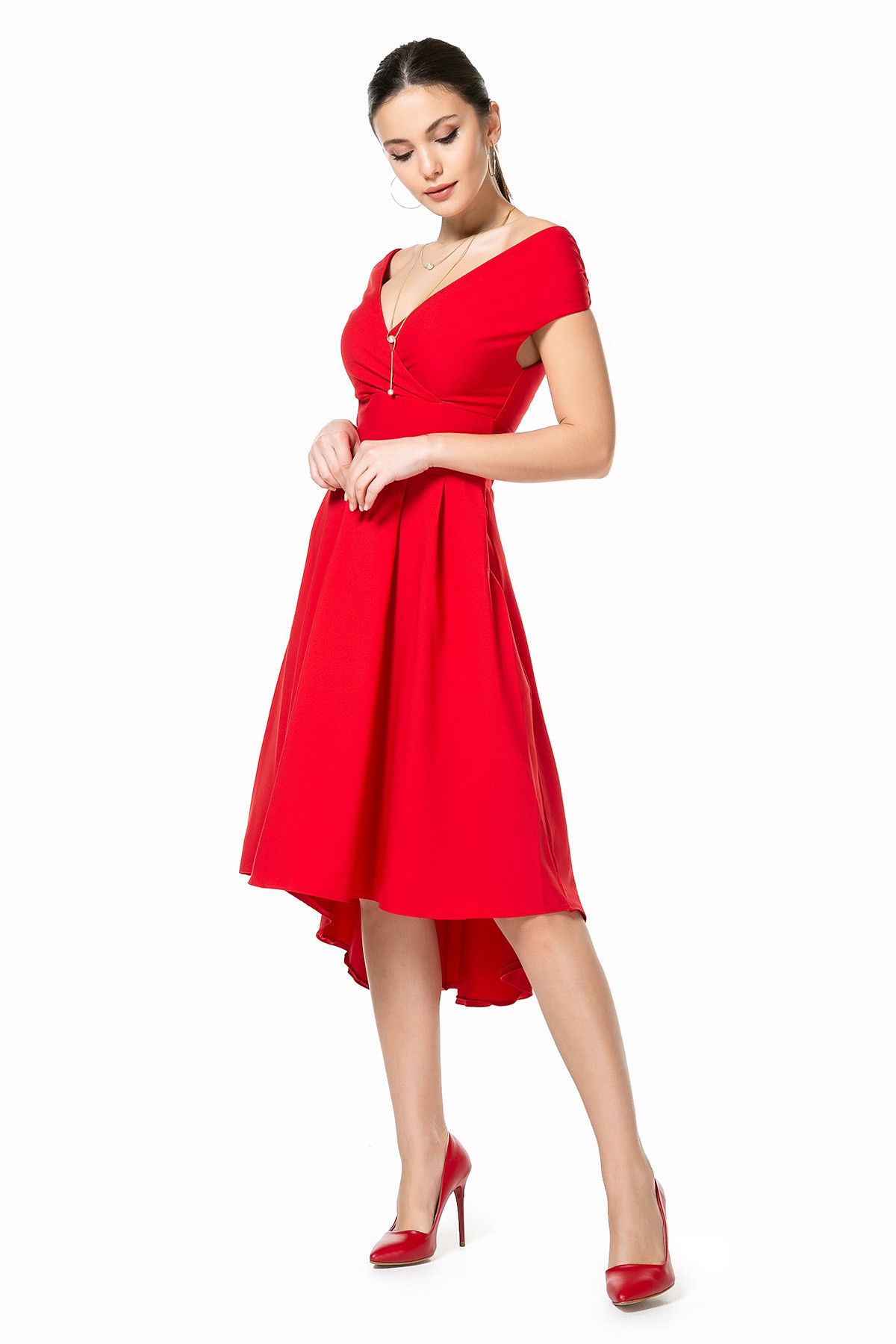 Sateen Kadın Kırmızı Kayık Yaka Arkası Uzun Elbise 9KEL522K157 9KEL522K157