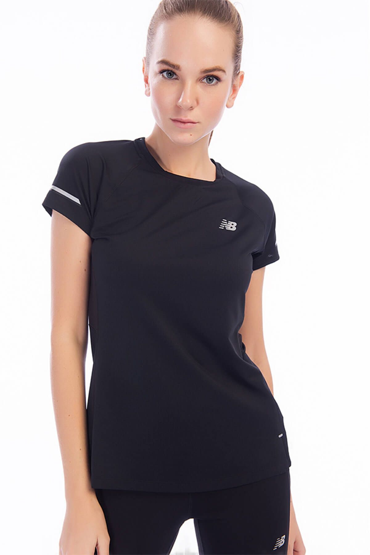 New Balance Kadın T-Shirt - WT81200 - WT81200-BK