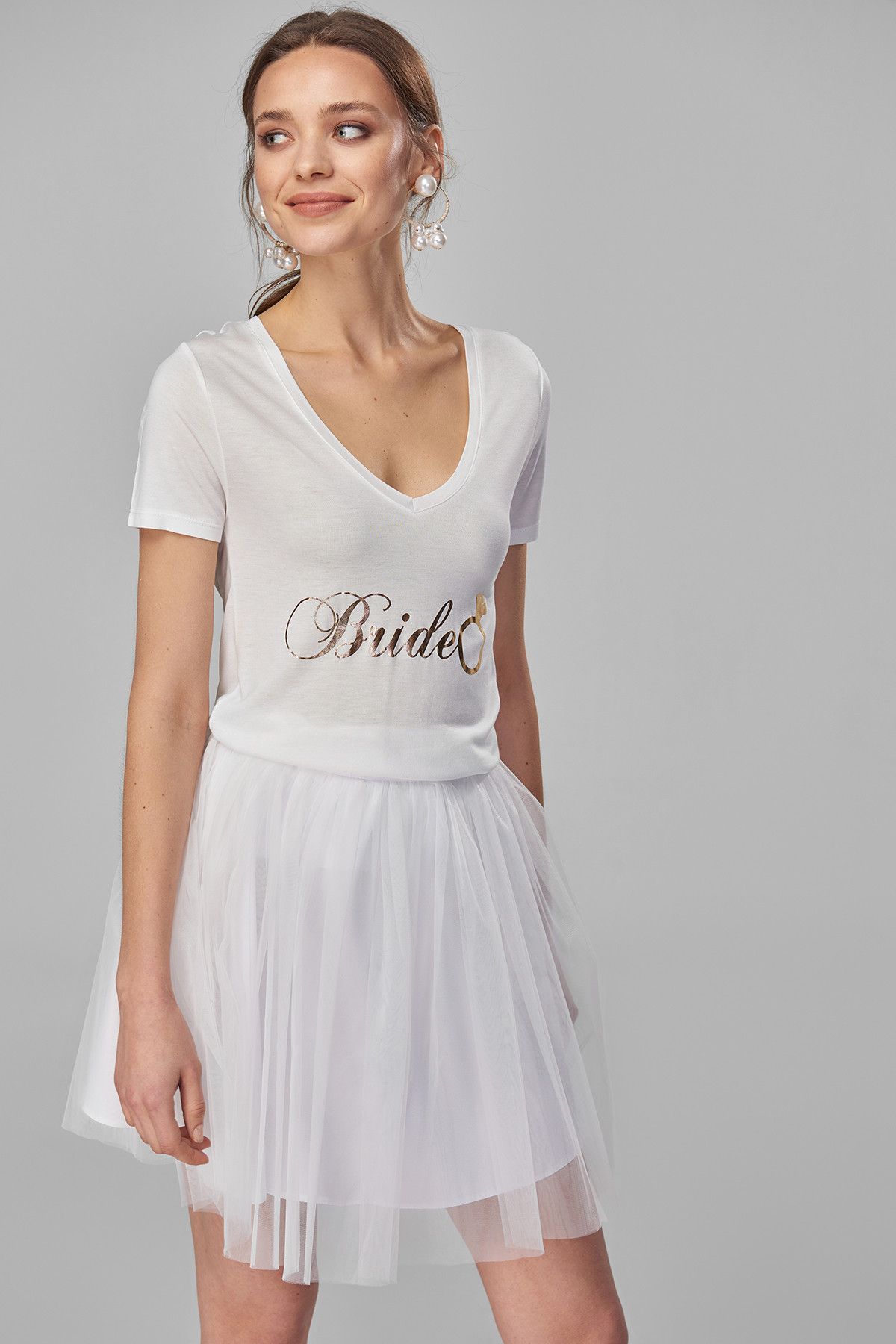 TRENDYOLMİLLA Ekru BRIDE Baskılı T-shirt TPRSS18HH0003