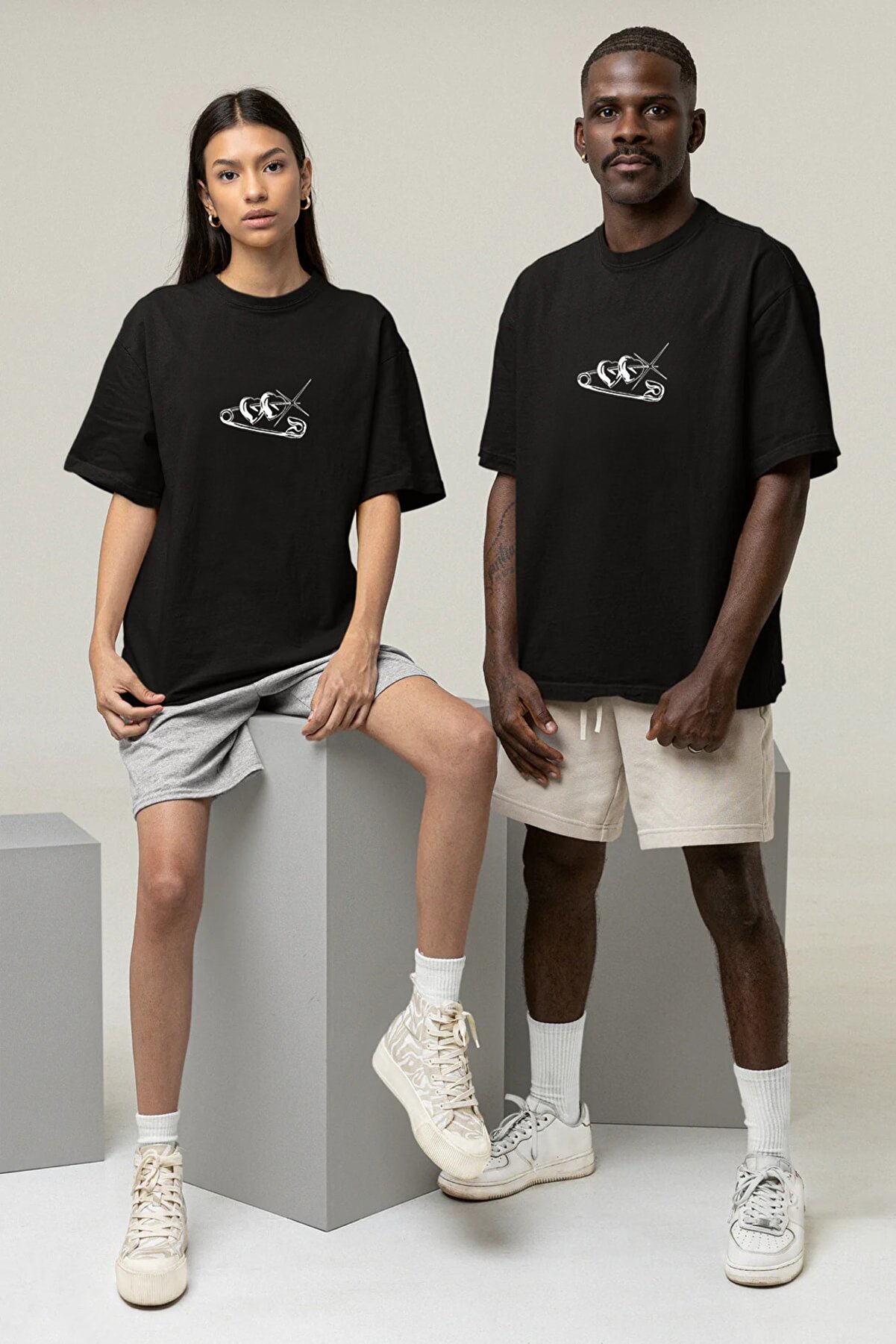 Pear Wear Iki Kalp Sevgili Çift Takım Tişört Siyah Beyaz Oversize Motto Sevgili Couple T-shirt