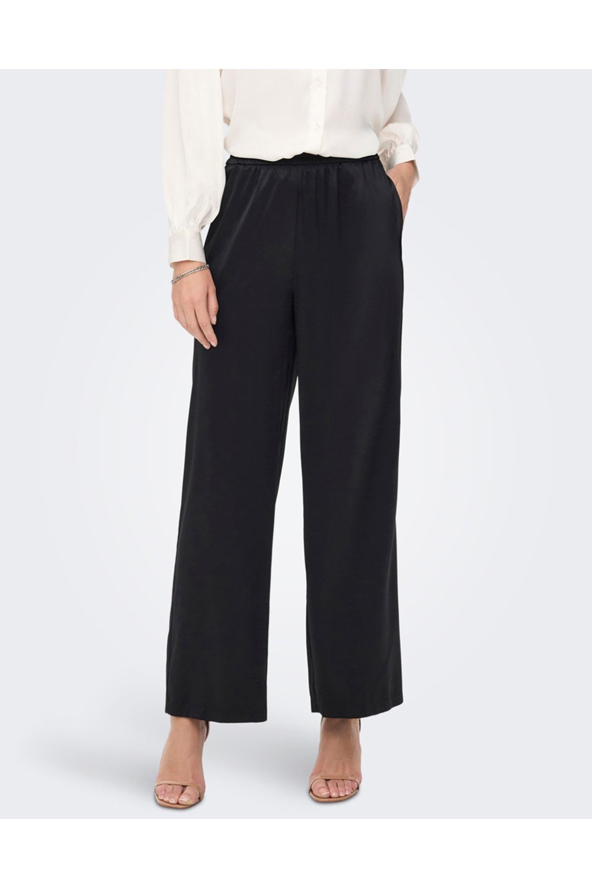 Only ONLVICTORIA SATIN PANT NOOS WVN
