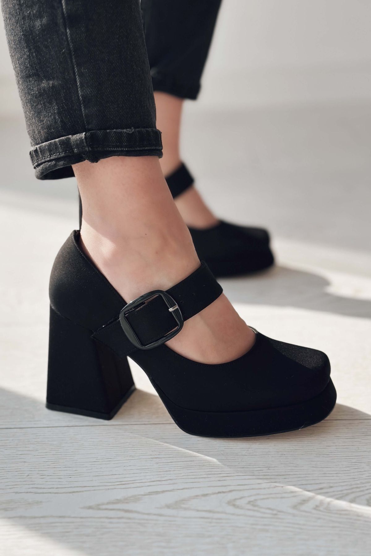 I Love Shoes Alpons Saten Kadın Platform Topuklu Ayakkabı Siyah
