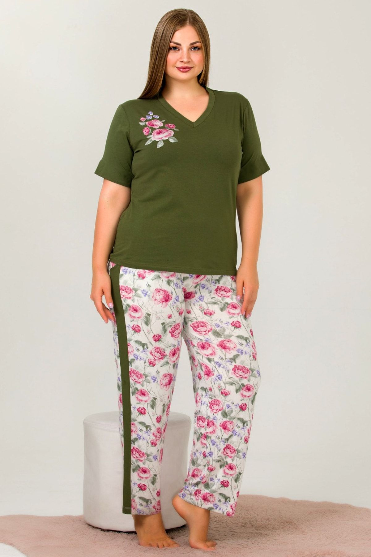Jenny Daphne Kısa Kollu Büyük Beden Pijama Takımı 10898