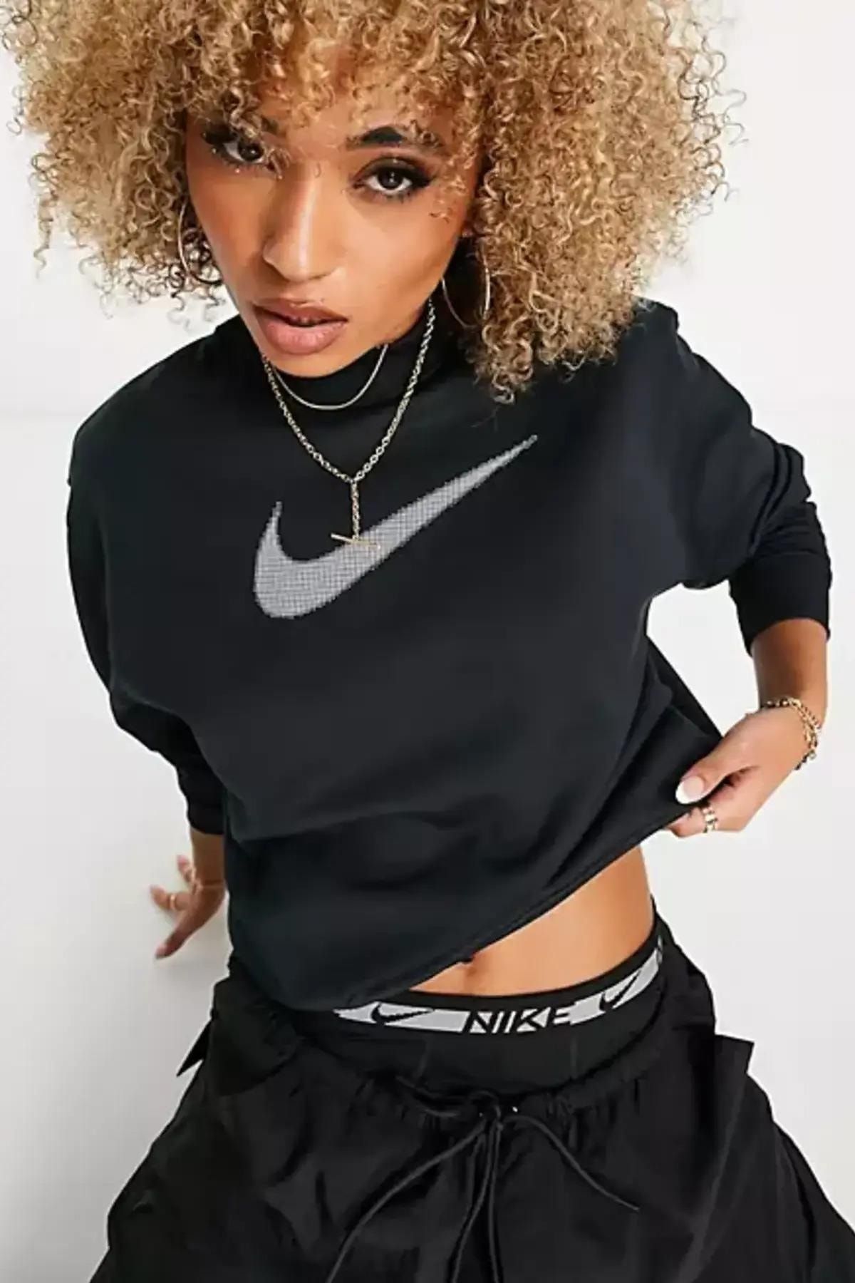 Nike Therma Fit All Time Siyah Kadın Bol Kesim Sweatshrit