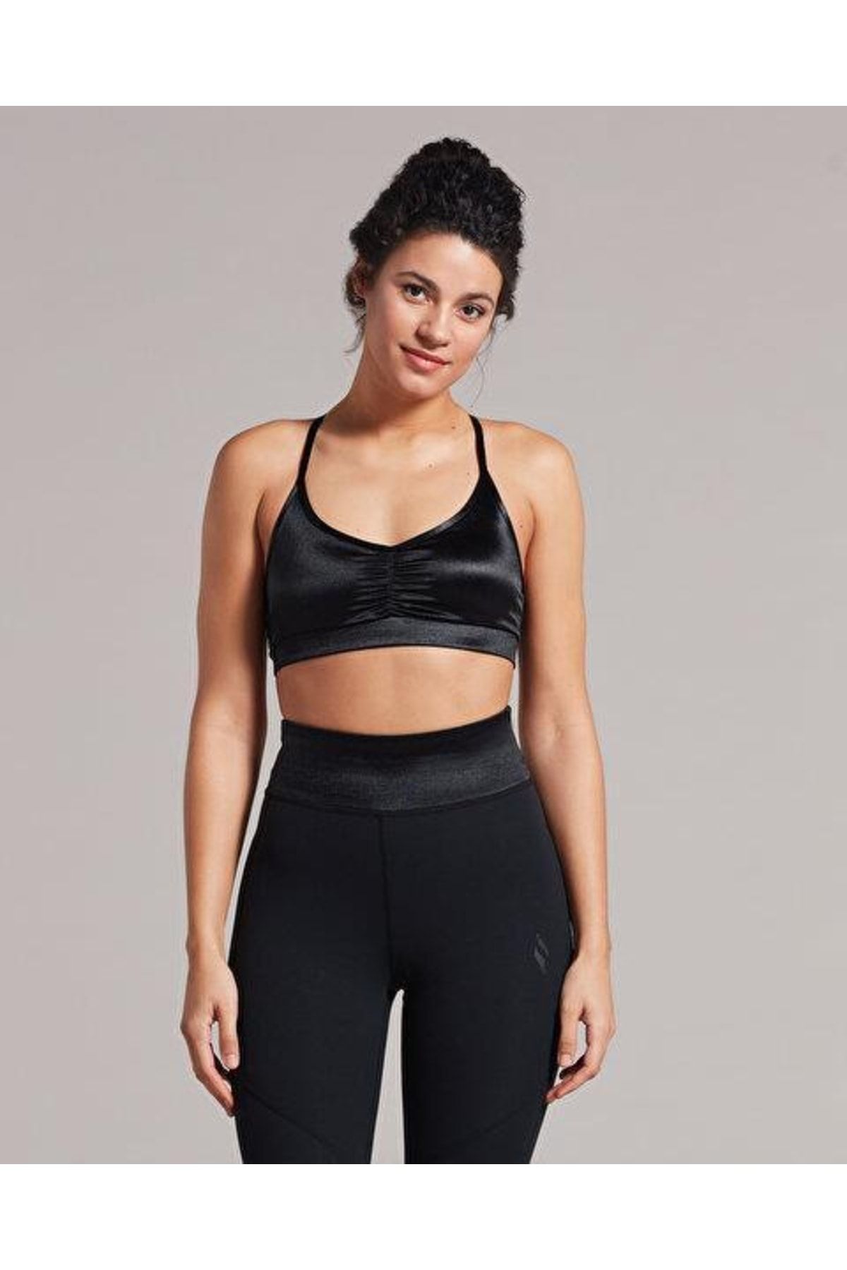Skechers W Performance Coll. Shinny Detailed Mid Support Bra