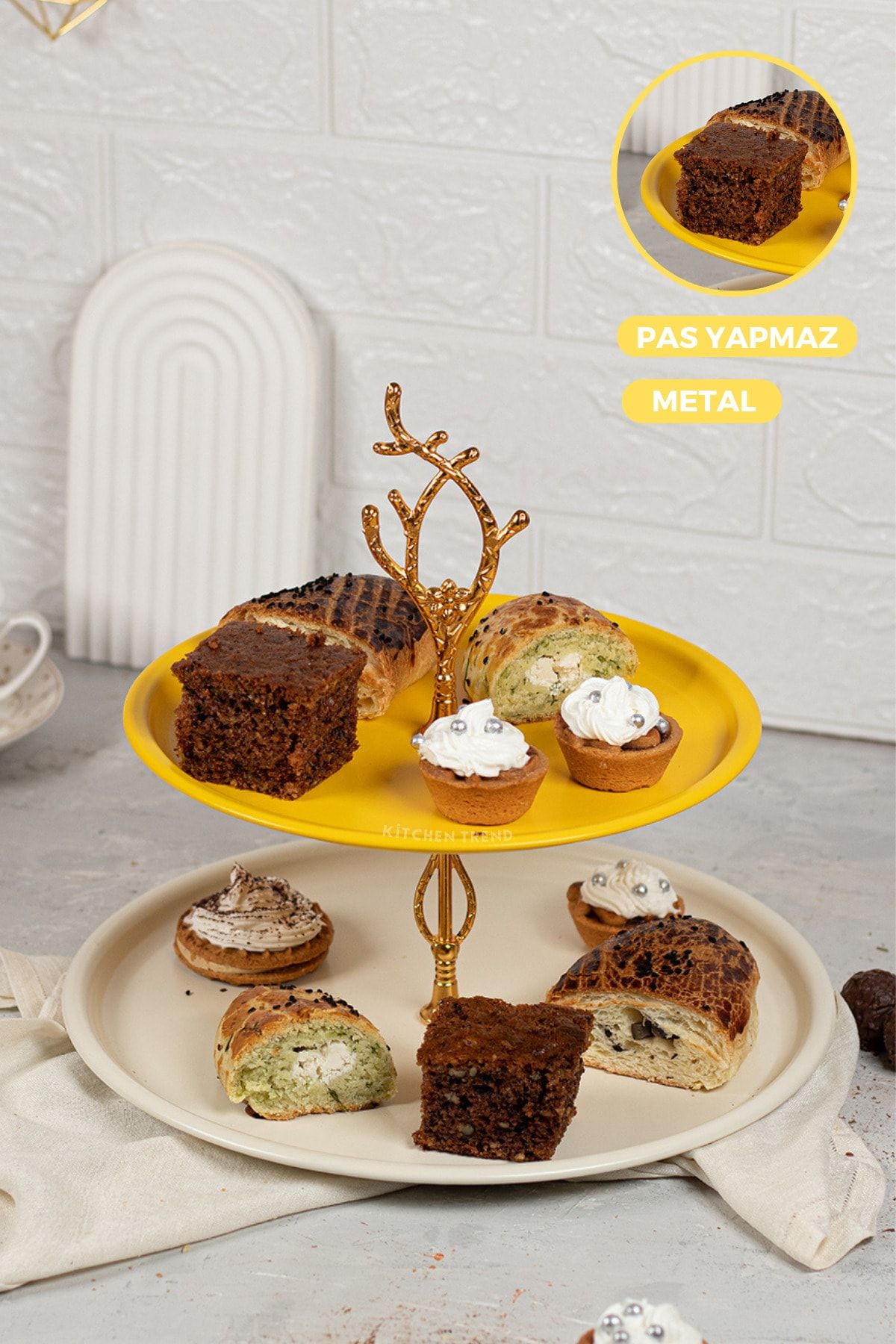 kitchen trend Metal 2 Katlı Gold Yaprak Figürlü Sarı Kek Pasta Sunumluk Standı