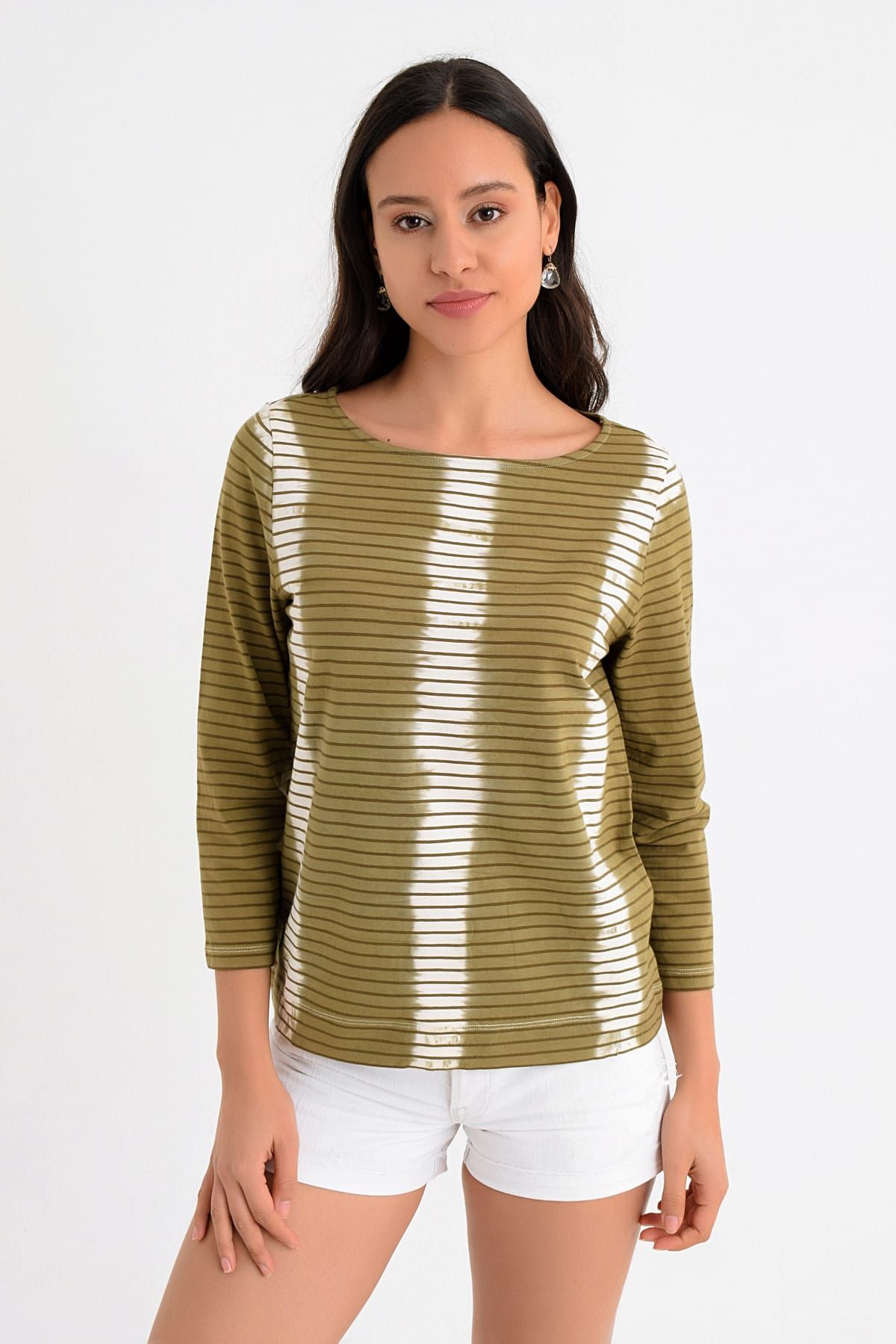 Hanna's Kadın Yeşil Beyaz Çizgili Üzerine Yeşil Batik Baskılı Örme Bluz Hn1567