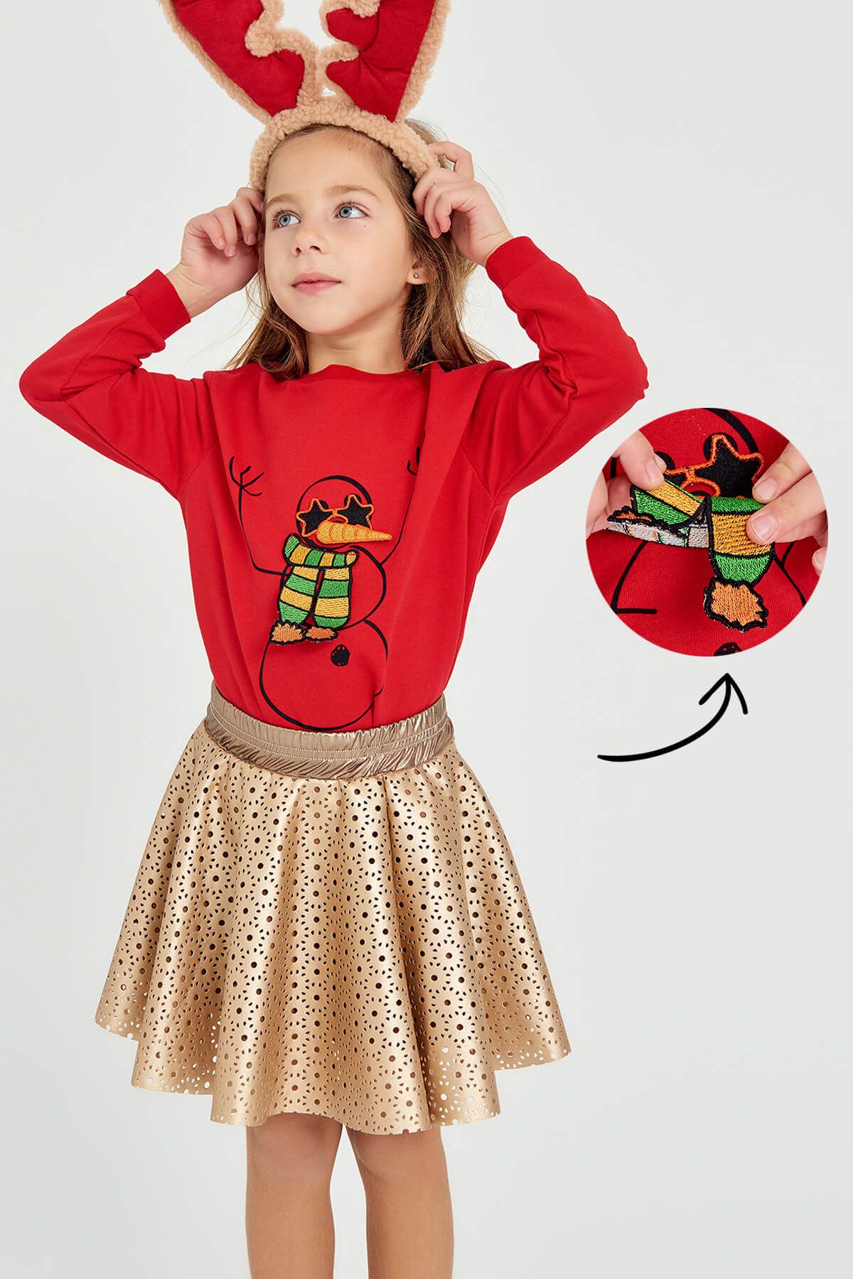 TRENDYOLKIDS Kırmızı Kardan Adamlı Kız Çocuk  Sweatshirt TKDAW18TF0043