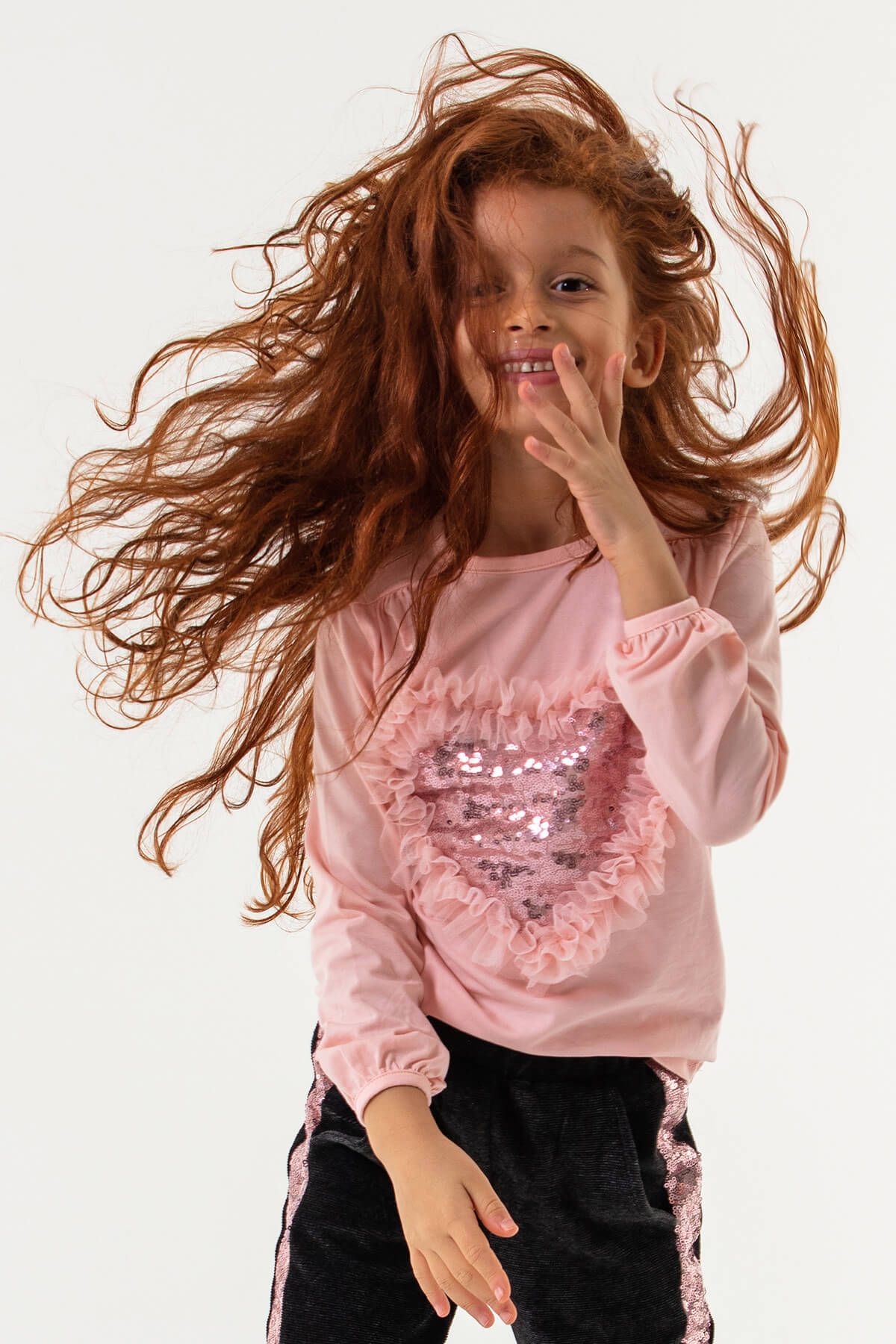 Colorinas Kalp Payet Işlemeli Tütülü Uzun Kollu Kız Çocuk Tişört