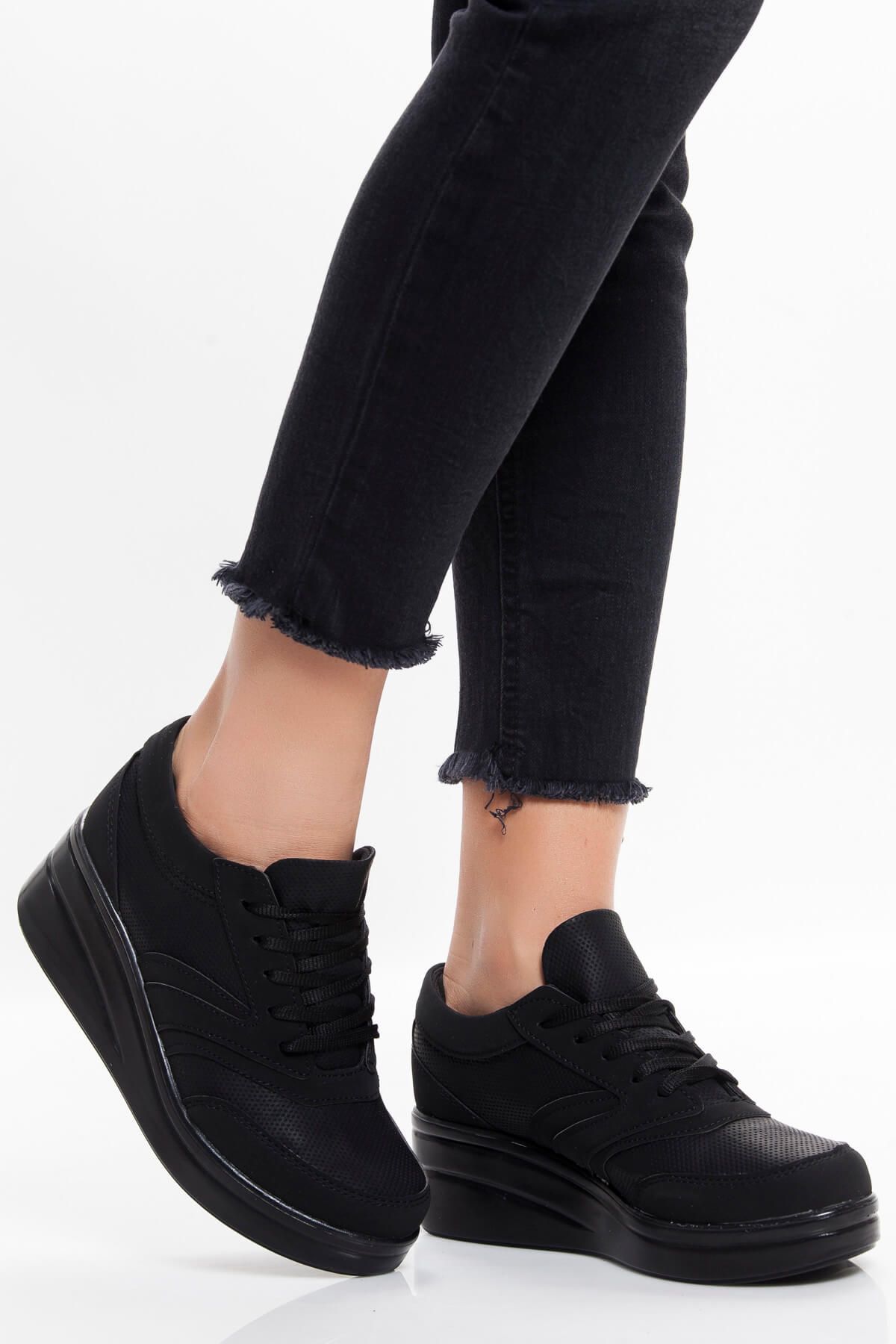 ayakkabıhavuzu Siyah Kadın Sneaker KAF420