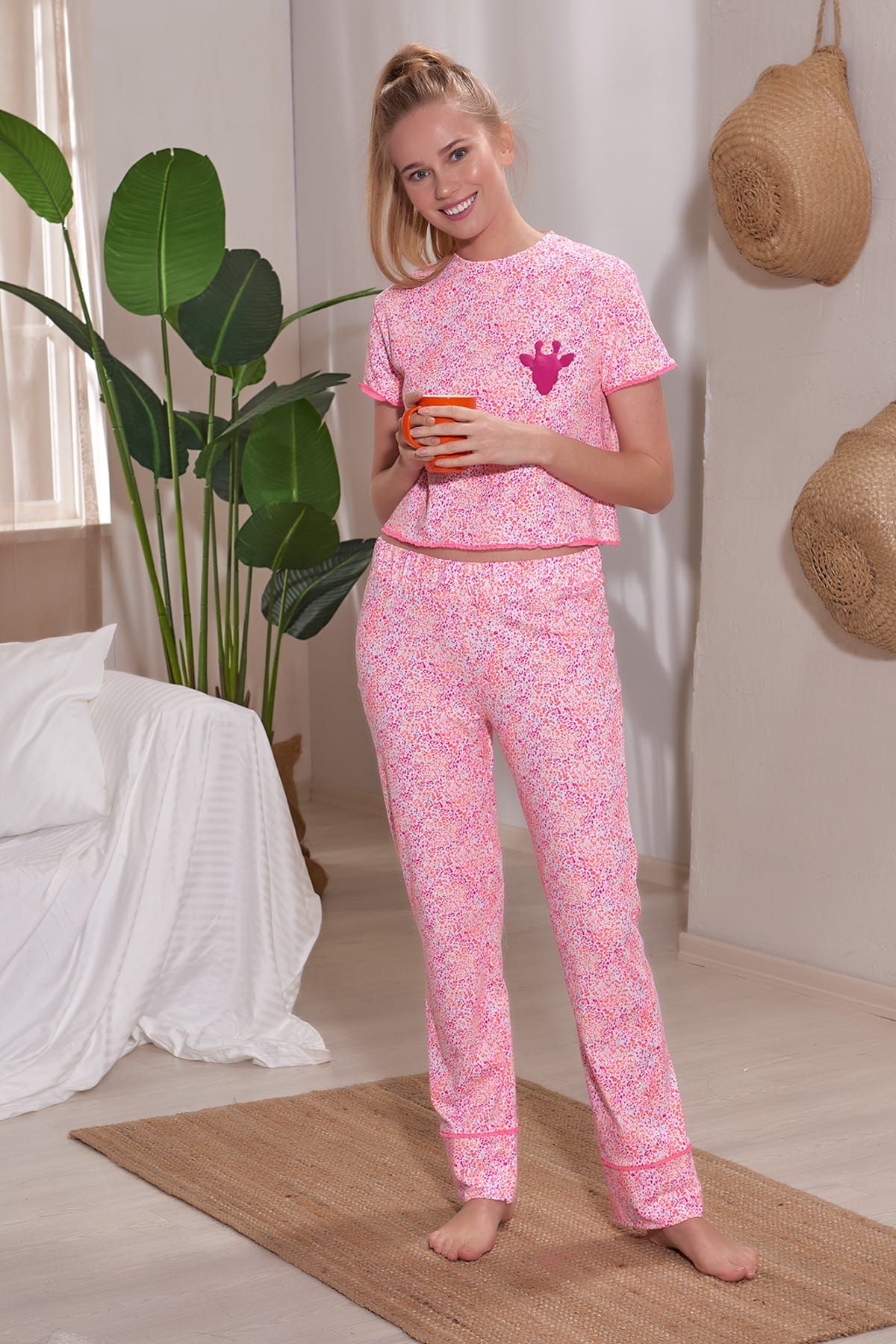 Sevim Kadın Neon Fuşya  Baskılı Pijama Takım