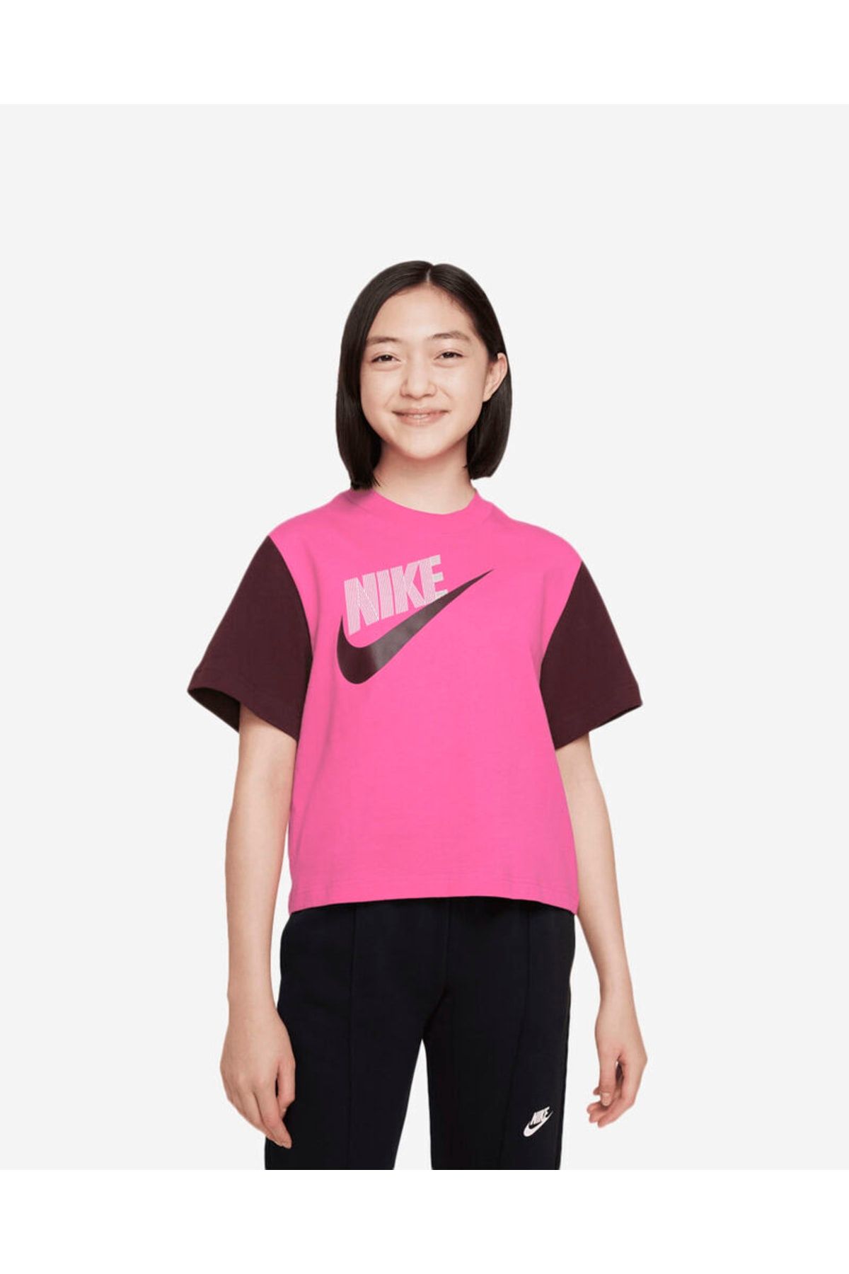 Nike Sportswear Essential Boxy Dance Short-sleeve (girls') Çocuk Tişört Dv0349-684