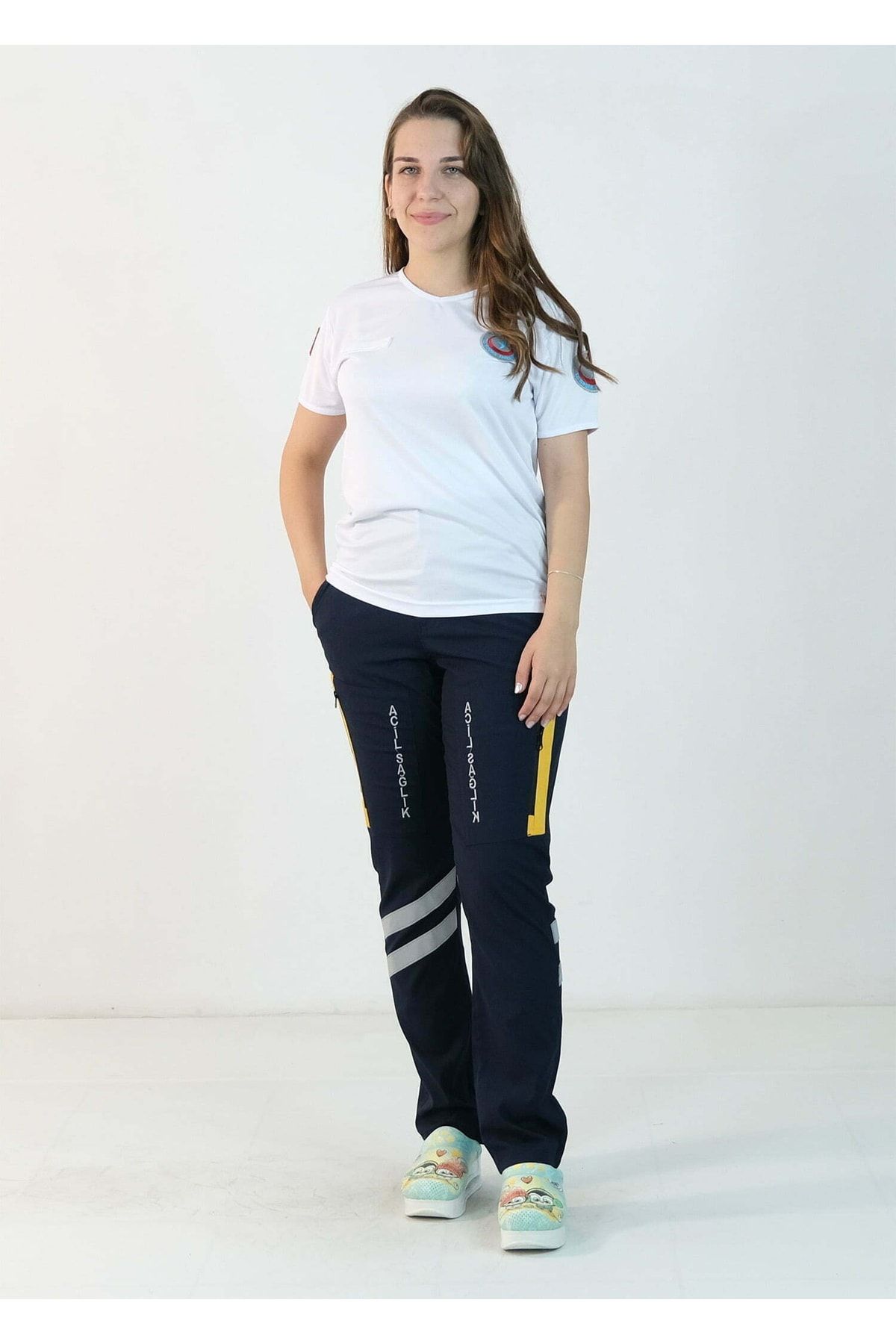 BİRBİRİKİ TASARIM 112 Acil Sağlık Reflektörlü V Yaka Dry Touch Yazlık T-shirt (unisex)