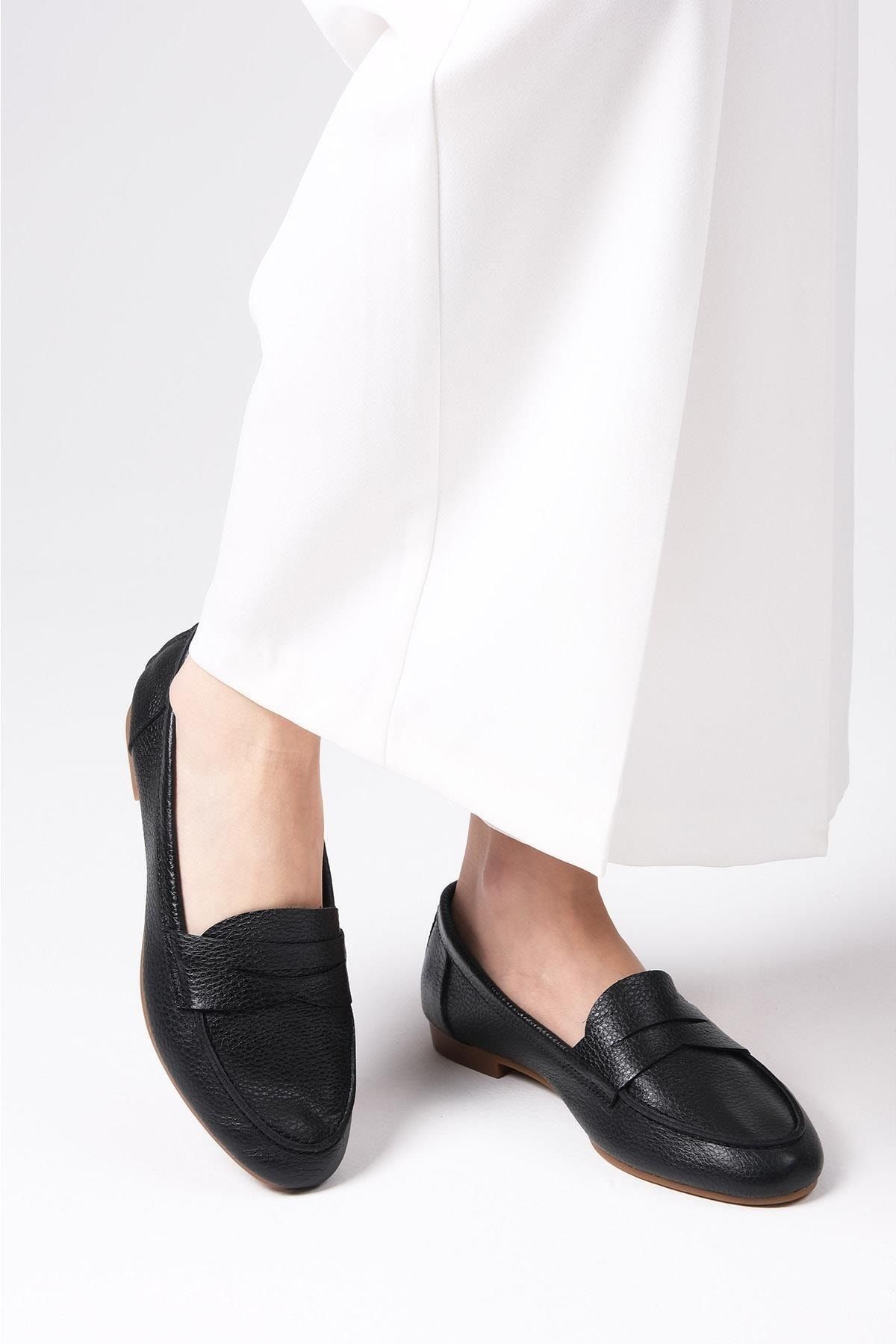 Mio Gusto Freya %100 Hakiki Deri Siyah Renk Ultra Esnek Tabanlı Kadın Loafer Ayakkabı