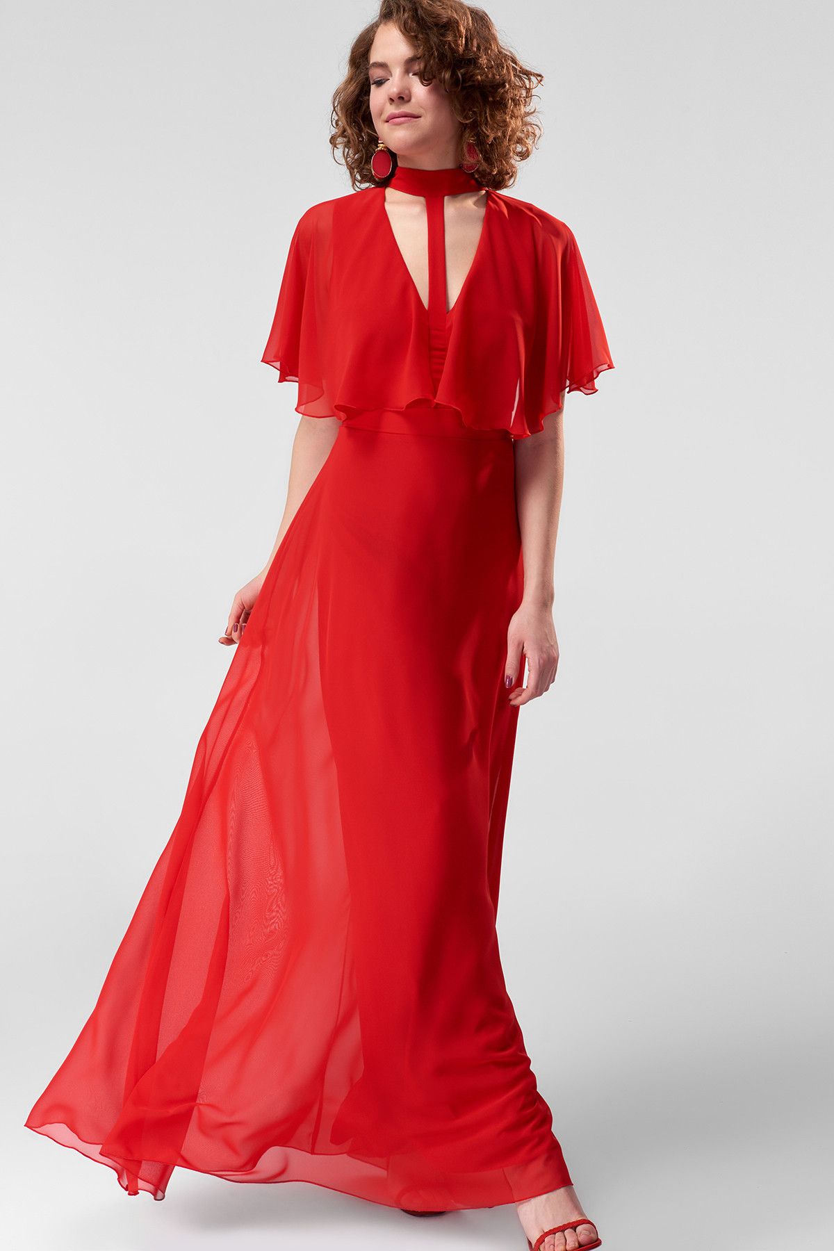 TRENDYOLMİLLA Kırmızı Choker Detaylı Kına Elbisesi TPRSS18FZ0135