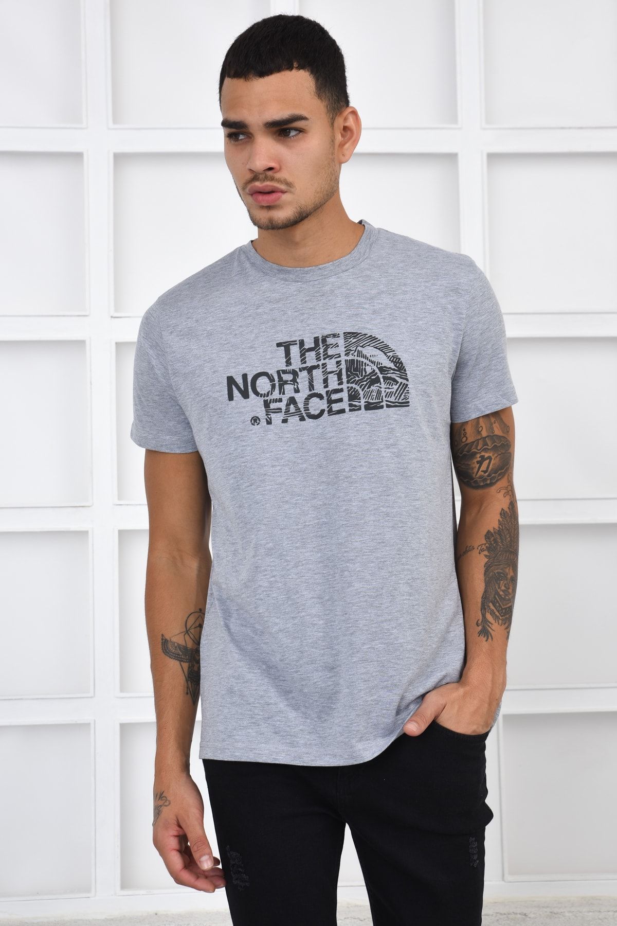 The North Face Erkek Gri T-shirt