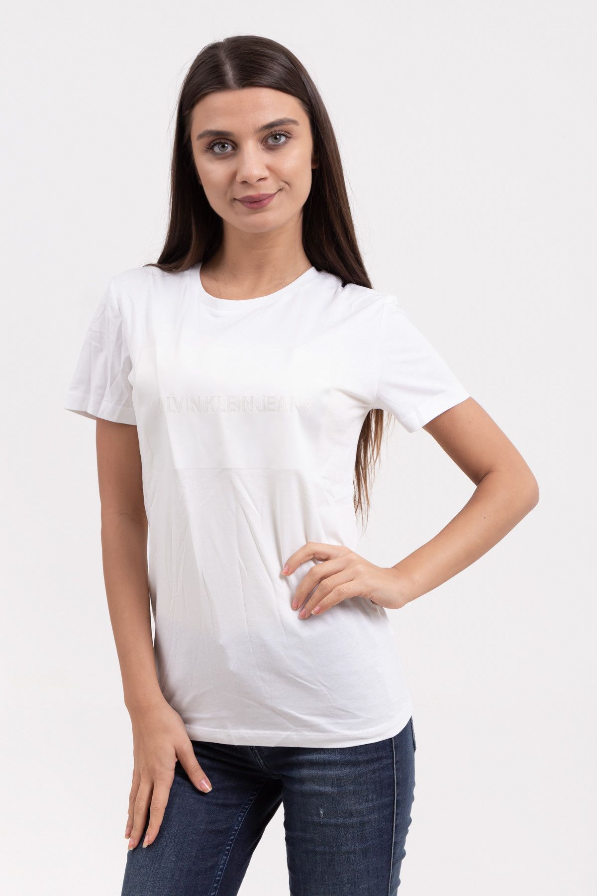 Calvin Klein Kadın Beyaz T-shirt PRE18KJ20J207949-CK112