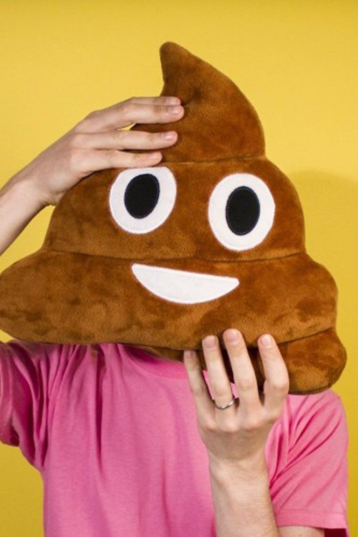 Helen's Home Kahverengi Gülen Poo Emoji Yastık