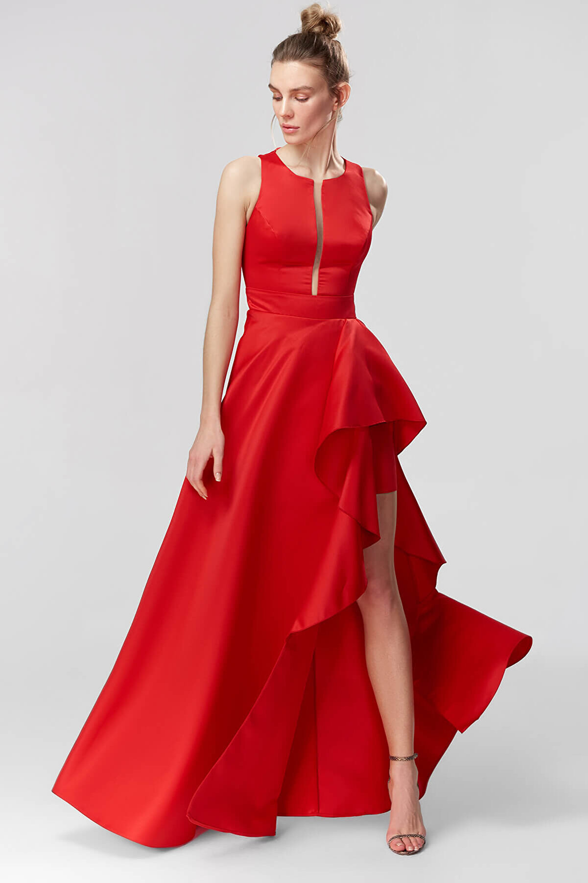 TRENDYOLMİLLA Kırmızı Yırtmaçlı Kına Elbisesi TPRSS18DE0011