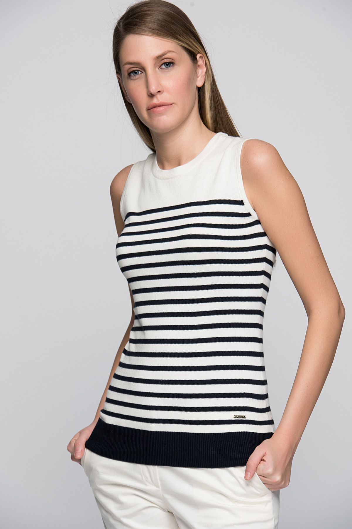 Nautica Kadın Siyah-Beyaz Bluz 519S113