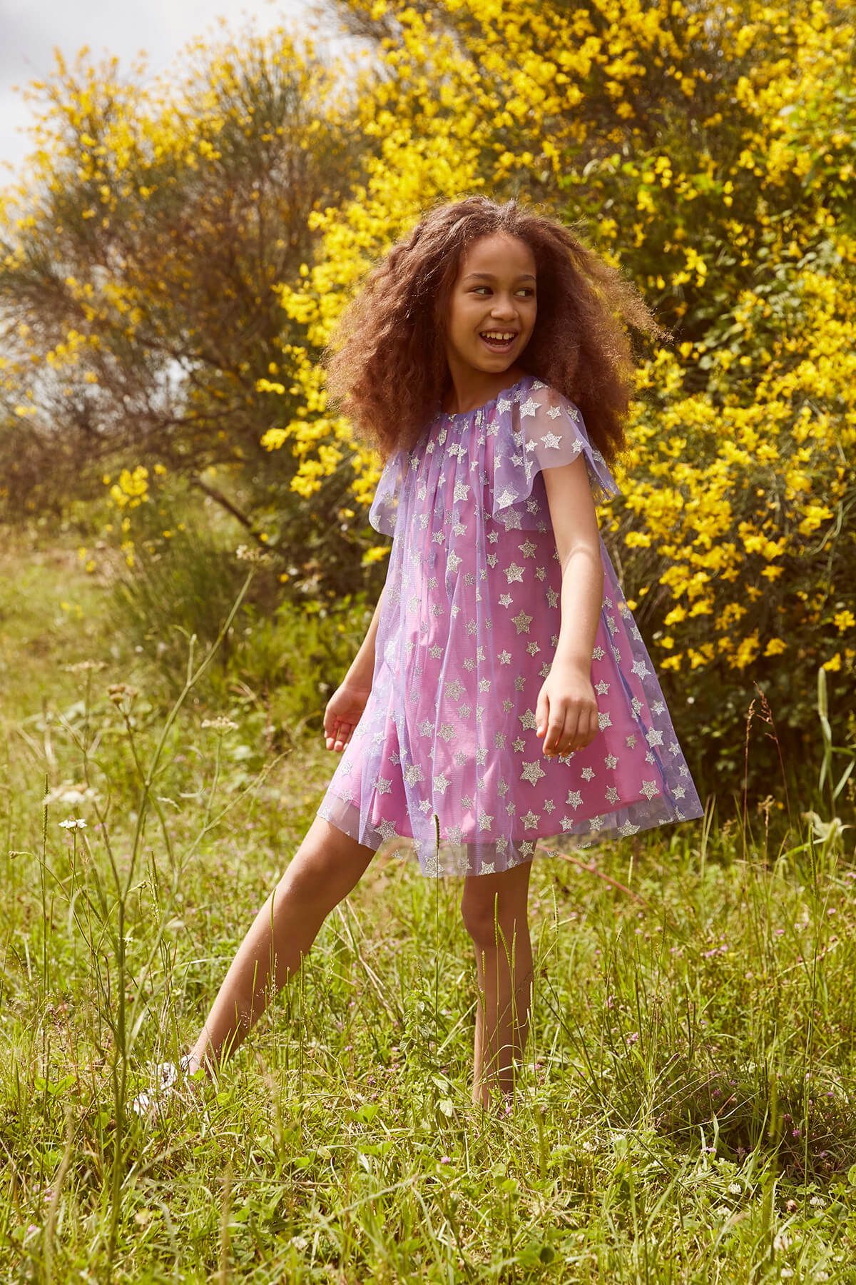 TRENDYOLKIDS Lila Simli Yıldız Tül Detaylı Kız Çocuk Elbise TKDSS18CU0101