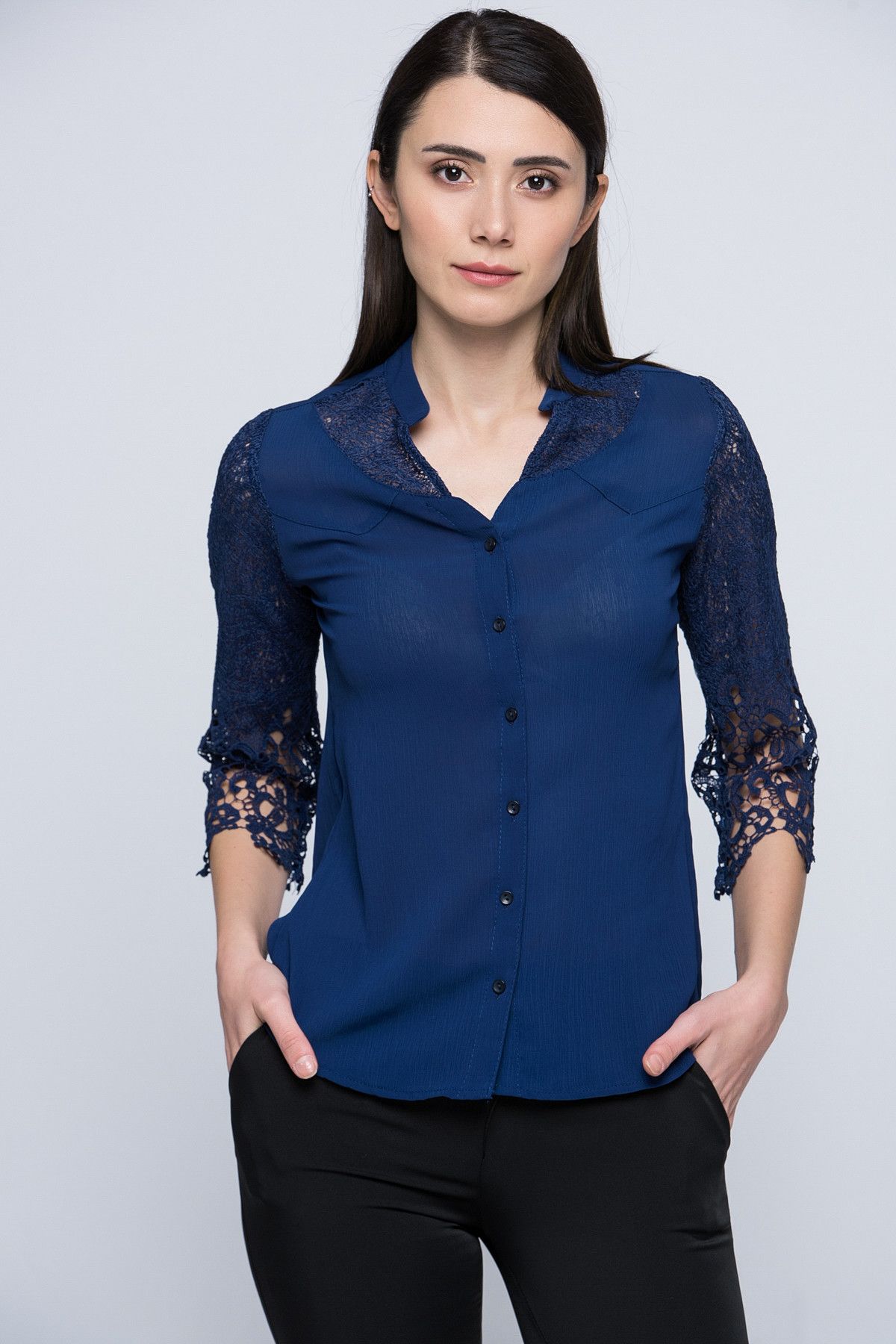 Yare Kadın Lacivert Kolları Dantelli Gömlek Y-7177-YARET