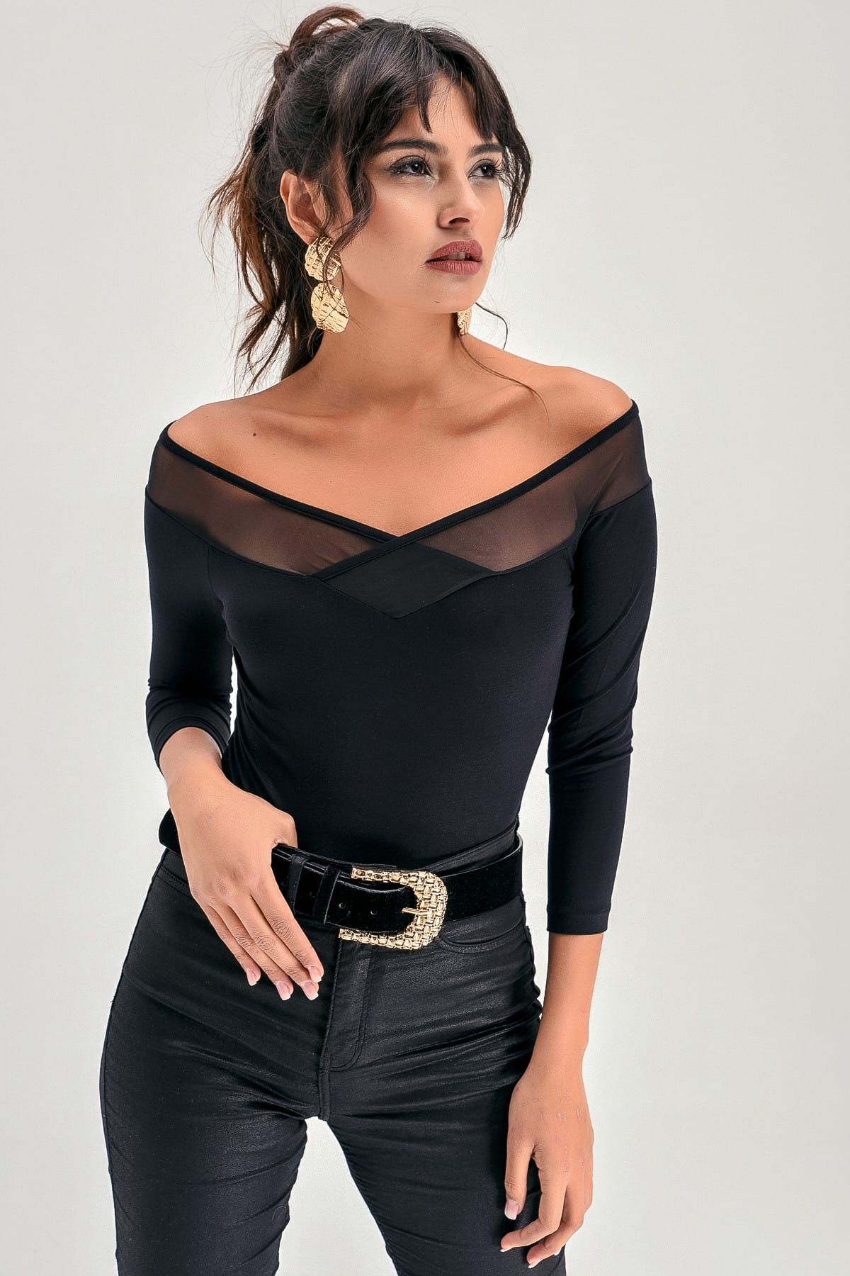 Cool & Sexy Kadın Siyah Tül Yaka Bluz M1284
