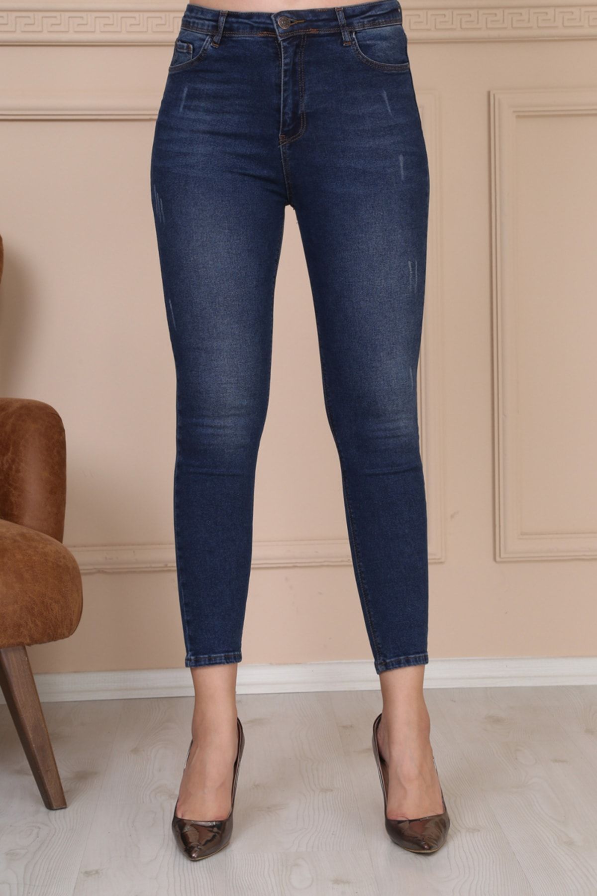 Modaca Kadın Koyu Mavi Ön Tırnak Detay Süper Yüksek Bel Jean