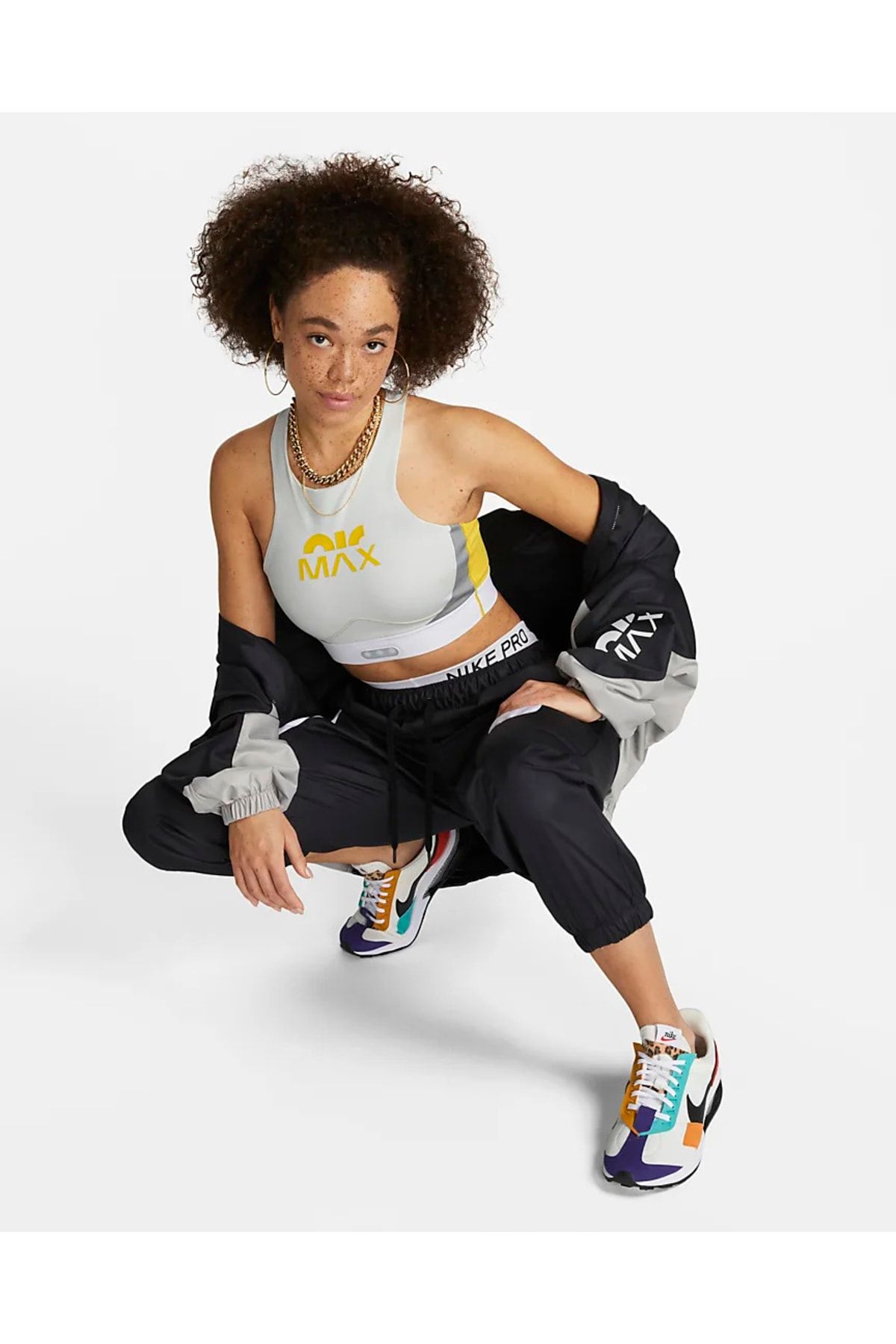 Nike Swoosh Air Max Women's Medium-support Lightly Lined Cutout Spor Sütyeni