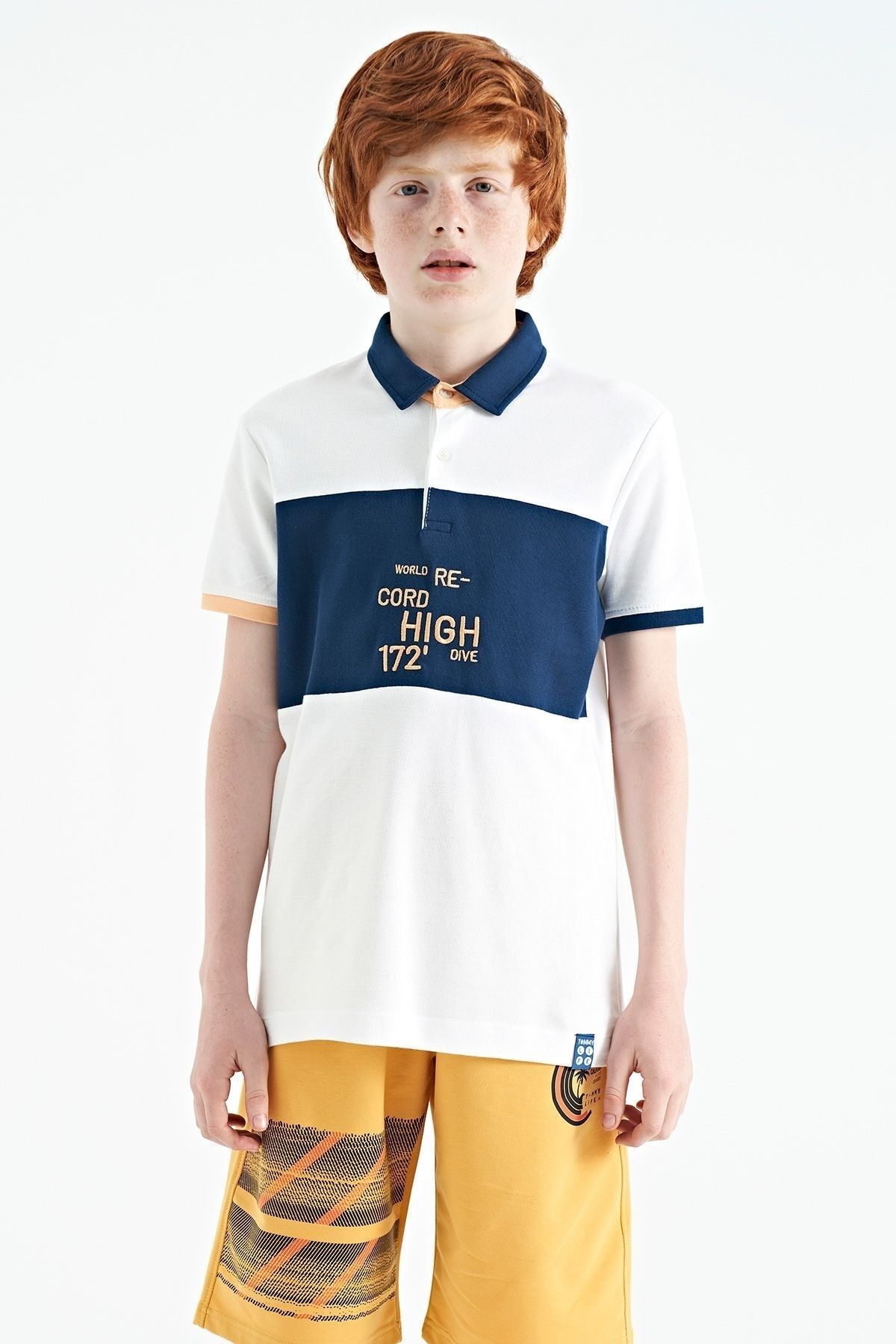 TOMMY LIFE Beyaz Renk Geçişli Nakış Detaylı Standart Kalıp Polo Yaka Erkek Çocuk T-shirt - 11110