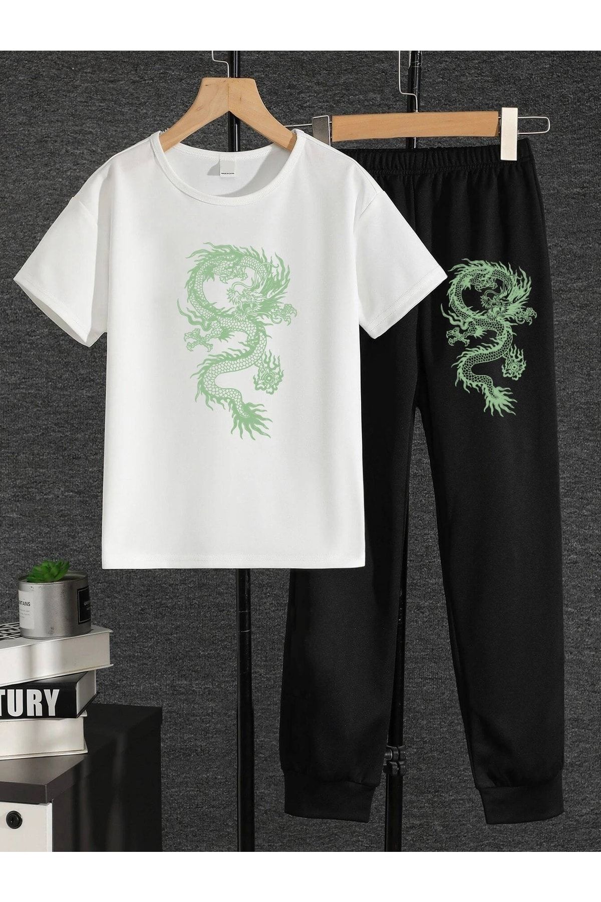 LePold Üst Beyaz Tişört Alt Siyah Dragon Baskılı Kız/erkek Oversize Tişört& Eşofman Takım