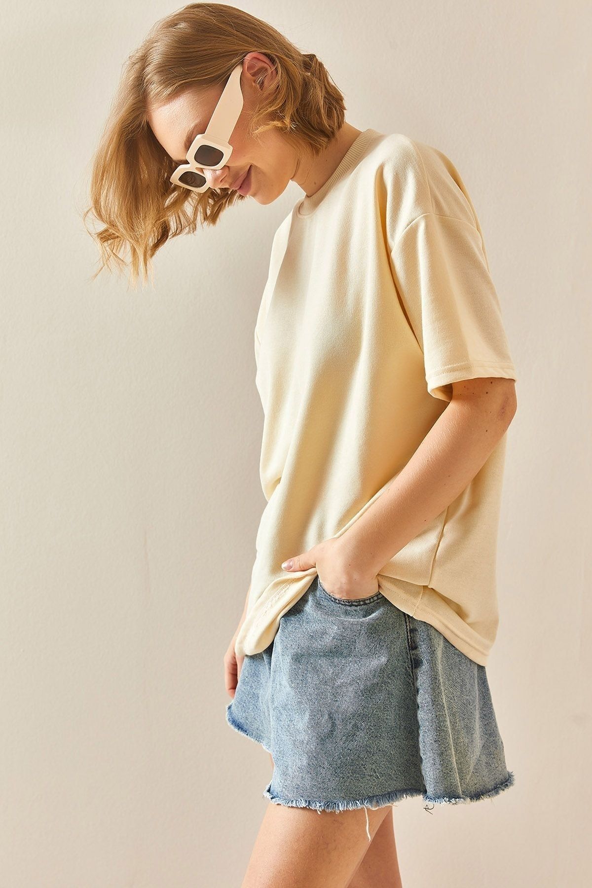 XHAN Bej Oversize Basic T-shirt 3yxk1-47087-25