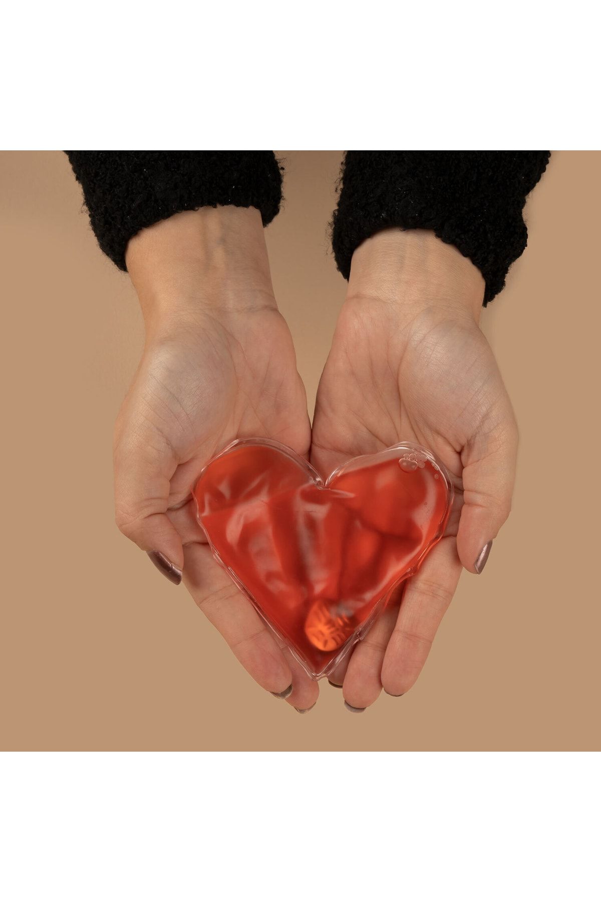 Hediyesepeti Kırmızı Kalpli 30 Dakika Isı Veren Jel El Isıtıcısı 11cm X 11cm