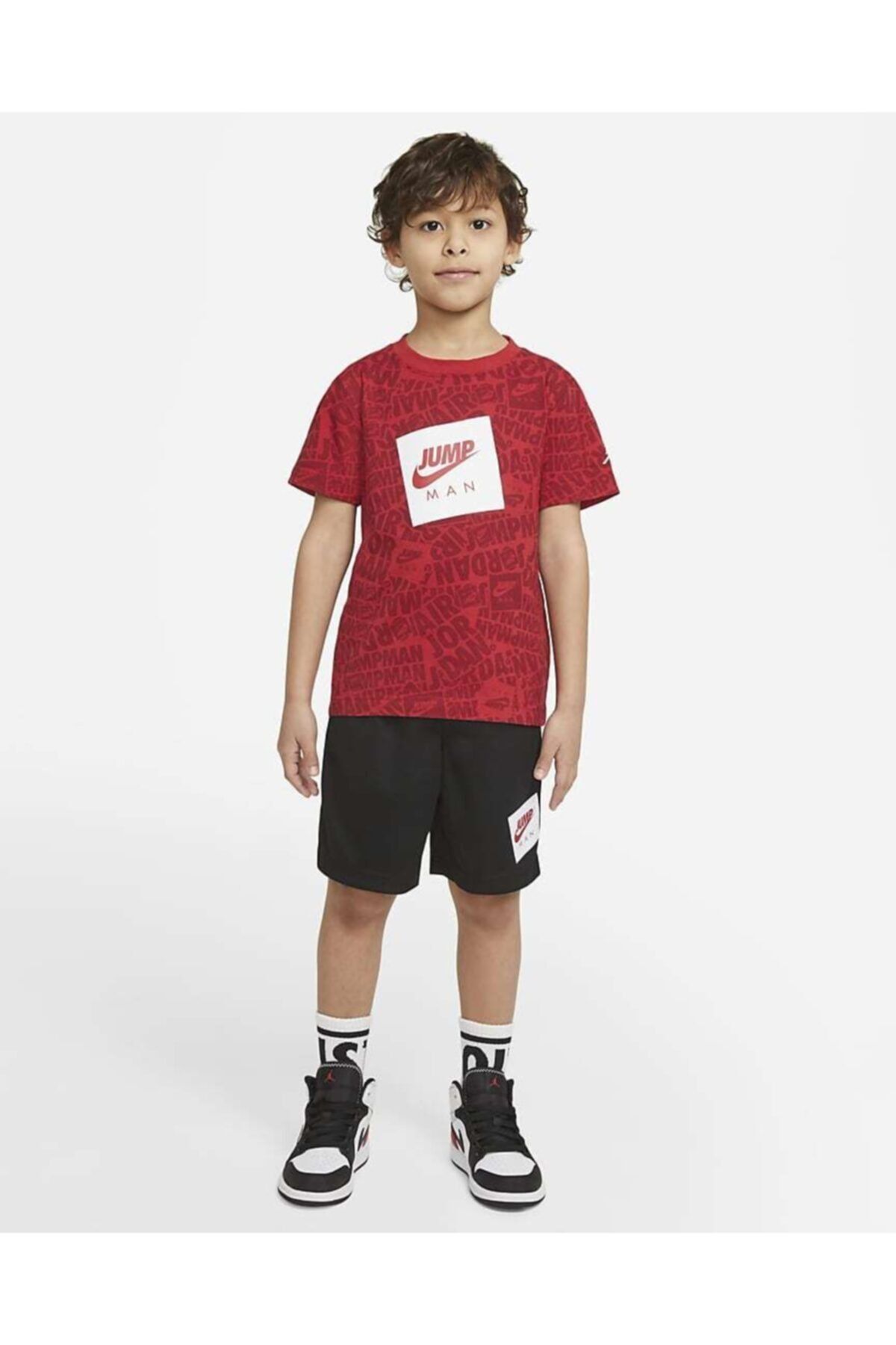 Nike Erkek Çocuk Jordan Jdb Aop Şort& Tişört Takım 85a358-023