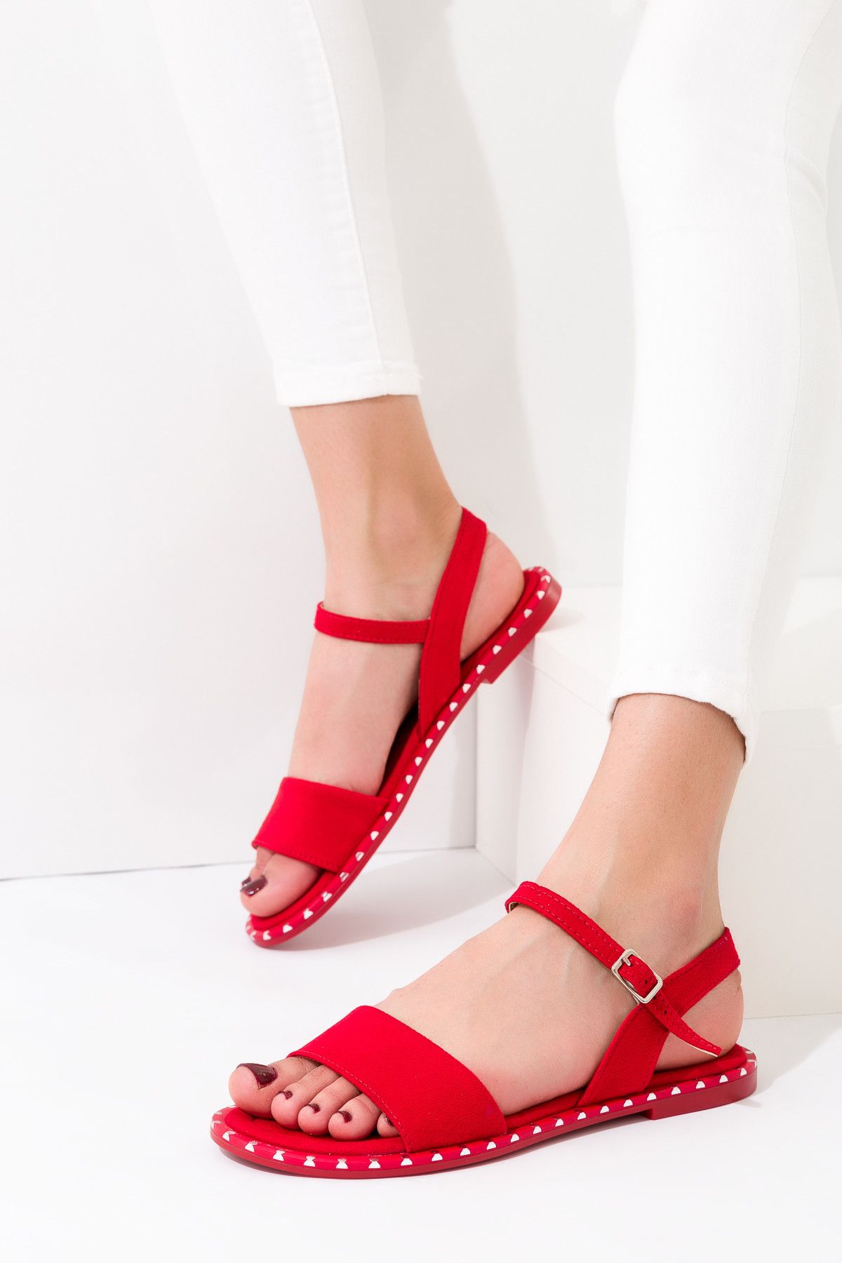 SOHO Kırmızı Süet Kadın Sandalet 9147