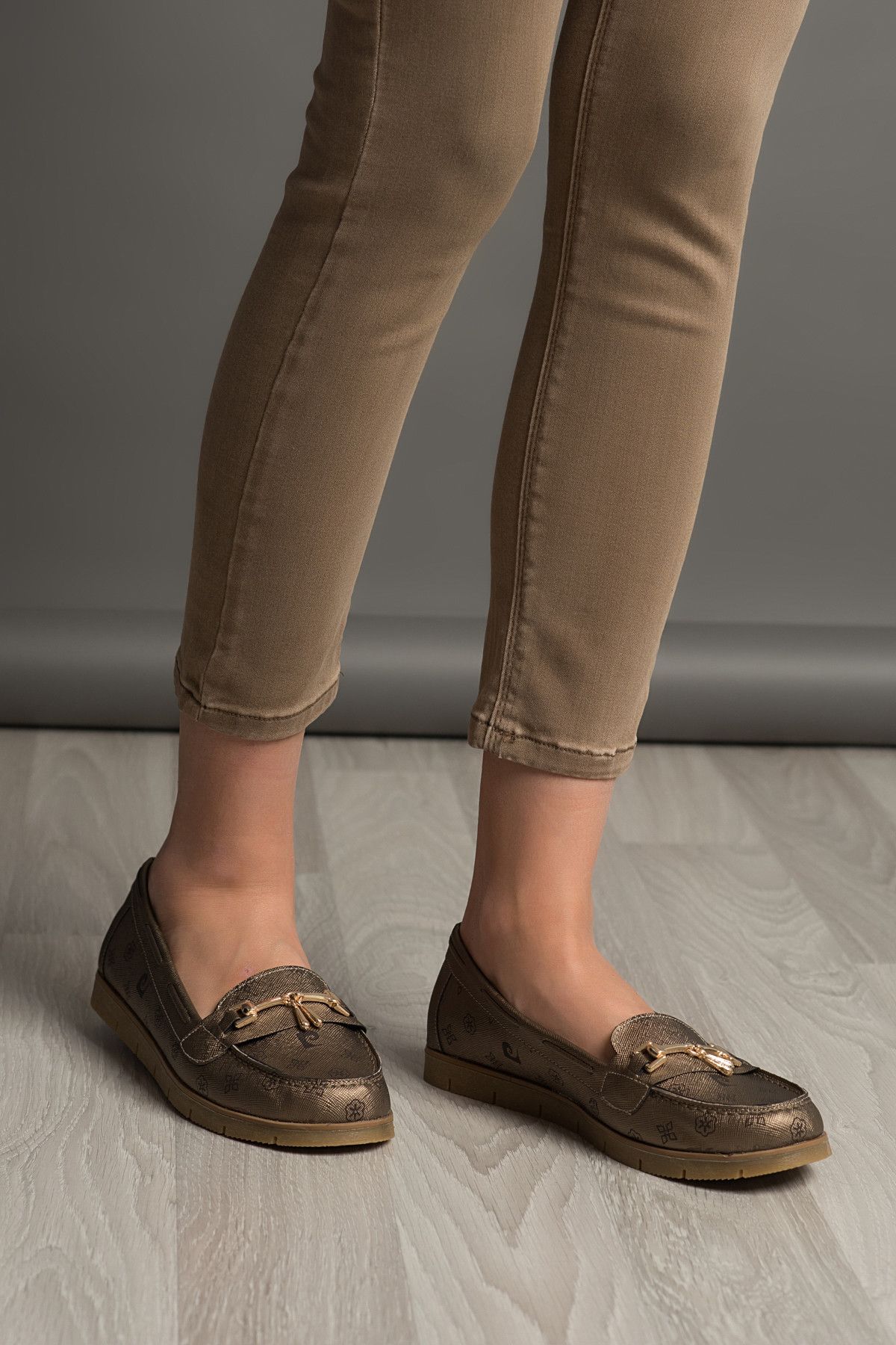 Pierre Cardin Bronz Kadın Klasik Ayakkabı DSMAW18323
