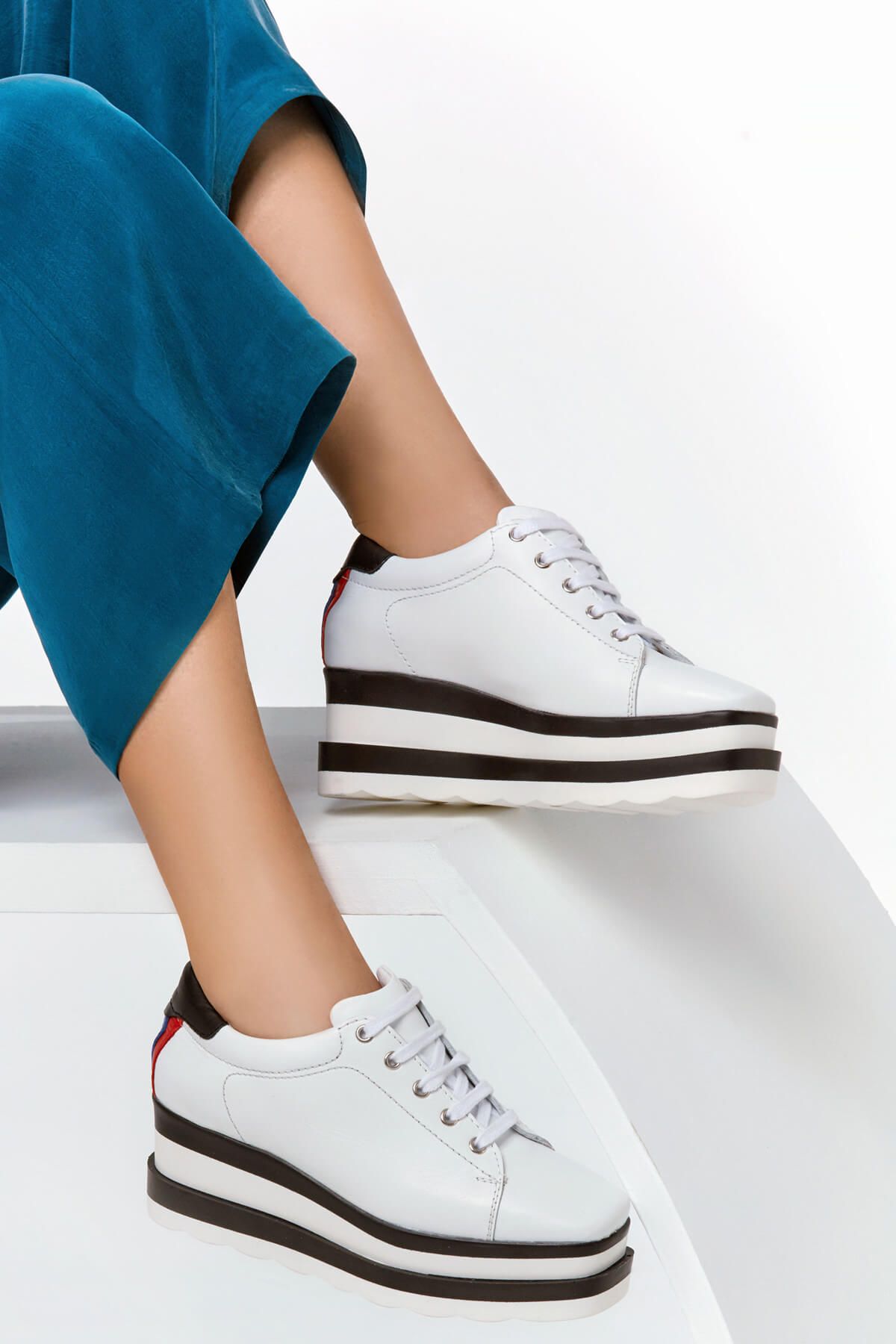 Derimod Hakiki Deri Beyaz Kadın Dolgu Topuklu Ayakkabı 18SFD246618