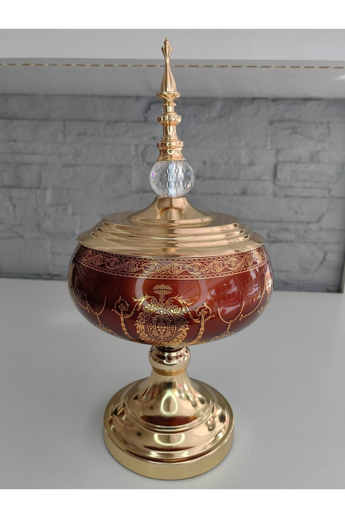 ALANYA HOME DECOR Lüks Varak Kapaklı Şekerlik Cam Gövde Altın Metal Ayak 37cm Covered Sugar Bowl Glass Body,gold Leg
