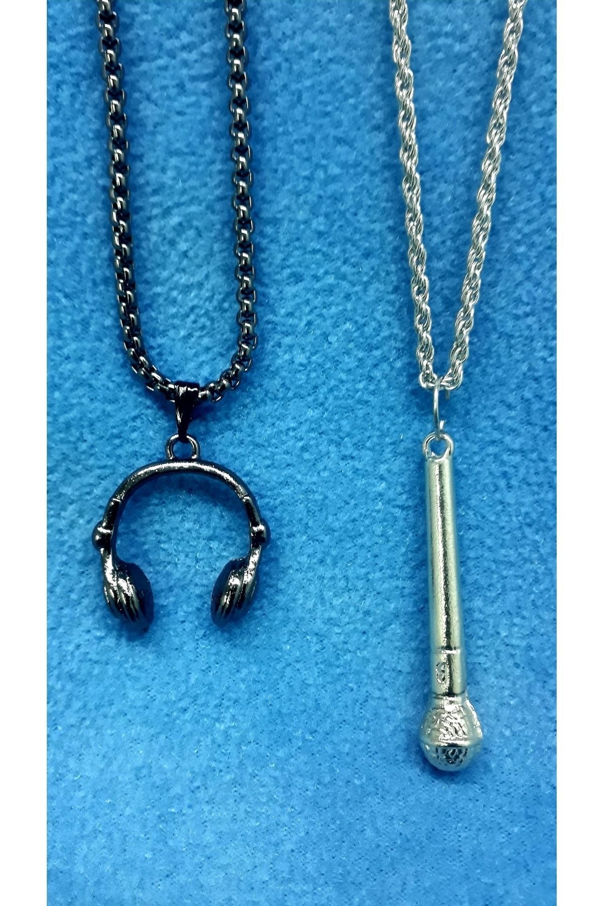 whocares Unisex Kolye Zincirli Füme-gümüş Renk Çift Kulaklık - Mikrofon Sembollü (2 Adet)