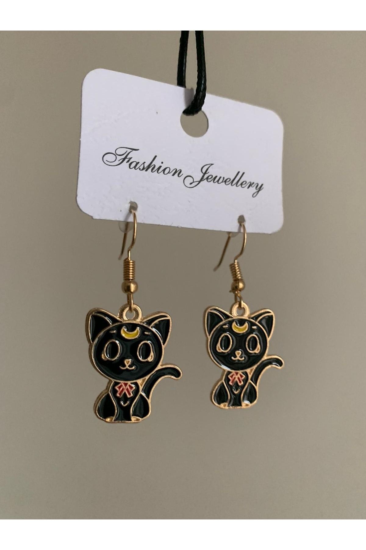 İYİ MODA Luna Sailor Moon Cat Küpe