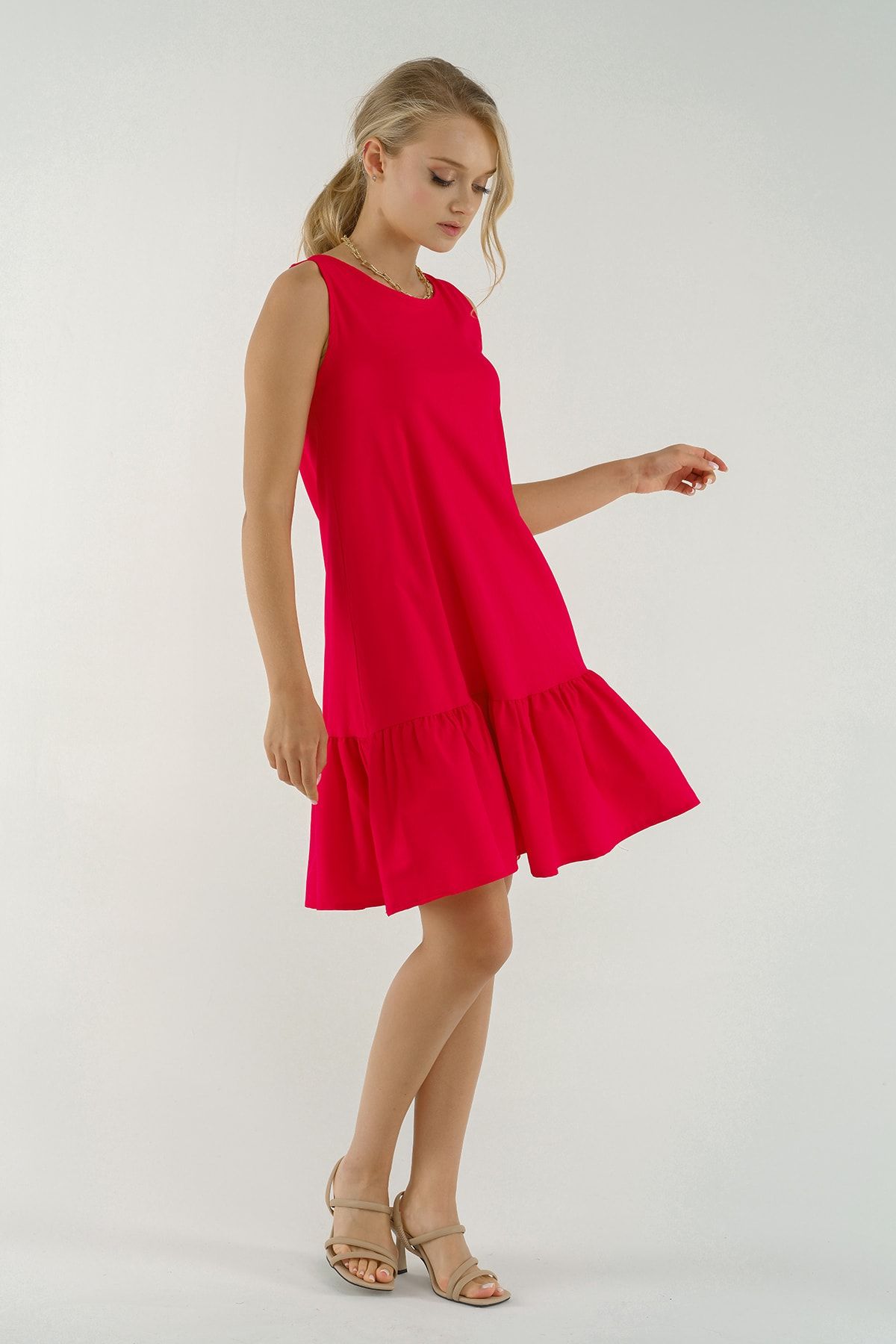 armonika Kadın Kırmızı Kolsuz Eteği Fırfırlı Elbise Arm-18y001156