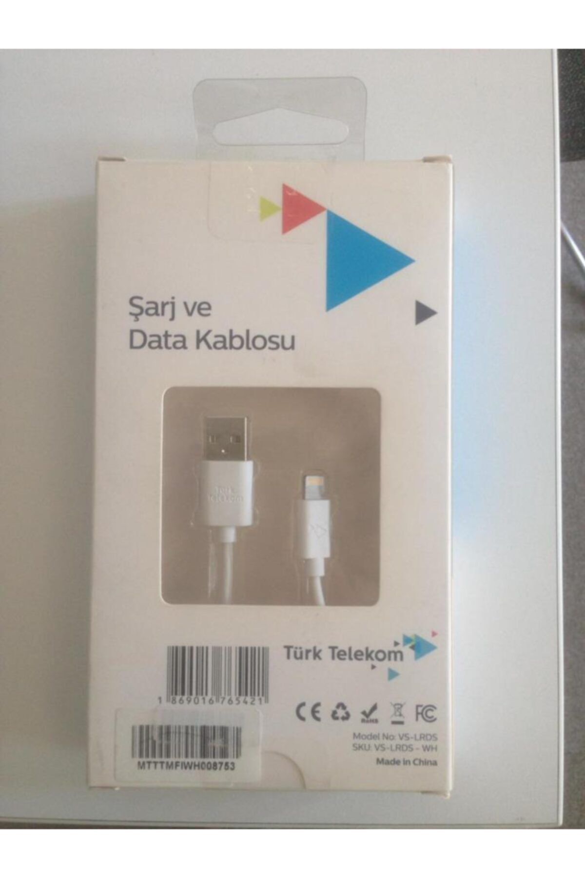 Türk Telekom Apple Lightning Data Kablosu Beyaz
