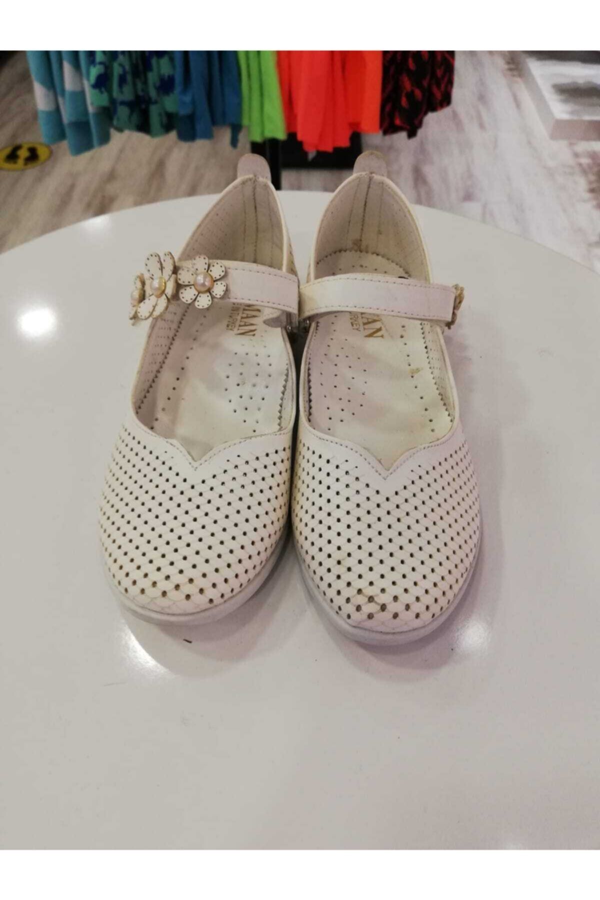 Koton Çocuk Beyaz Desenli Ayakkabı