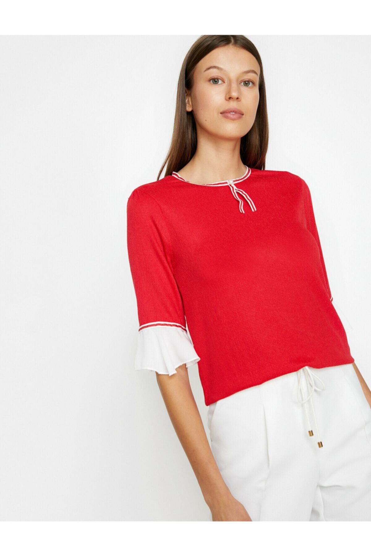 Koton Kadın Kırmızı İnci Detaylı T-Shirt