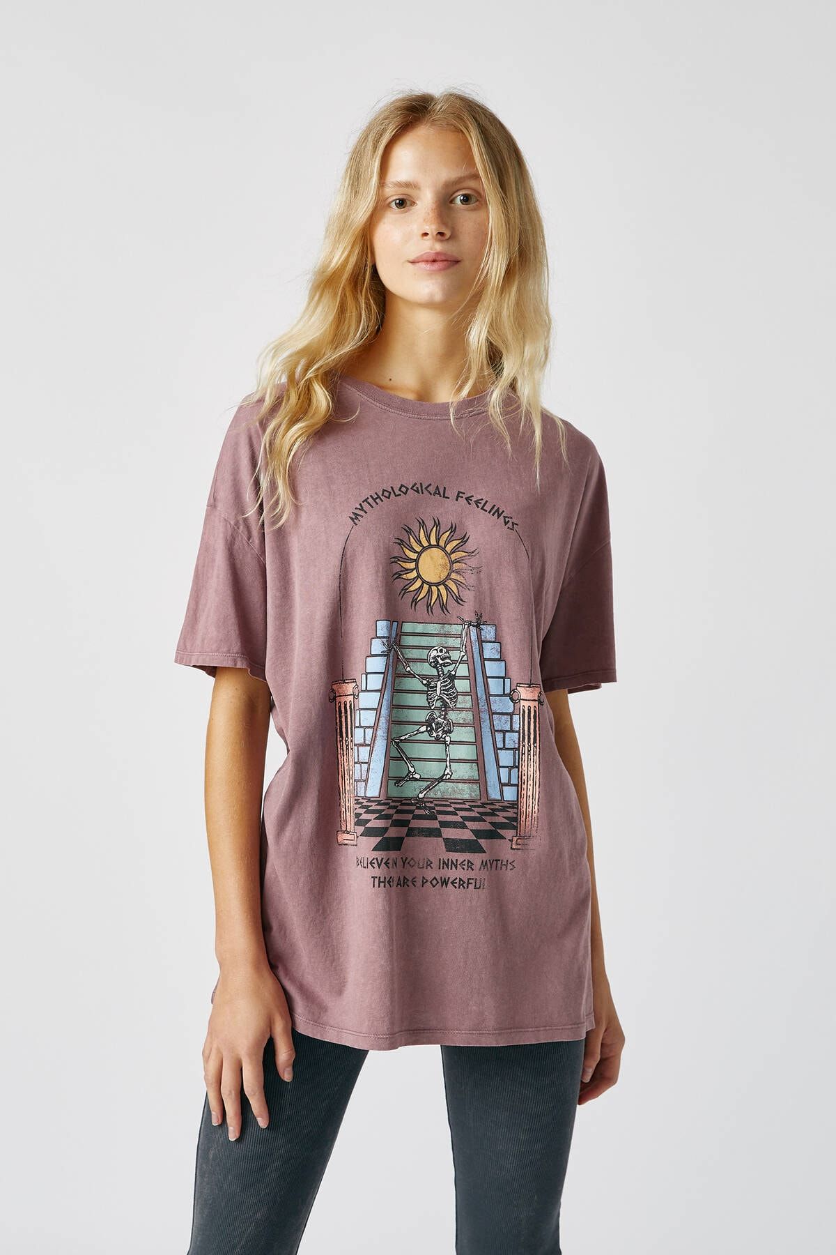 Pull & Bear Leylak Rengi İskelet Desenli T-Shirt