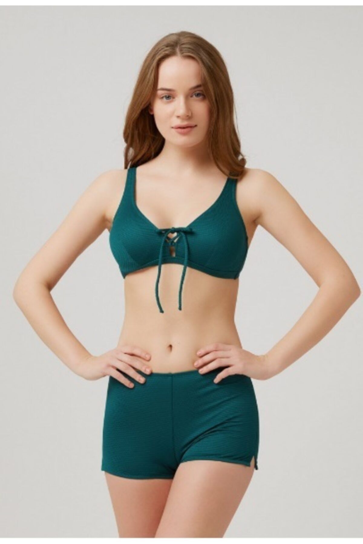 Kom Kadın Yeşil Şortlu Bikini Takımı