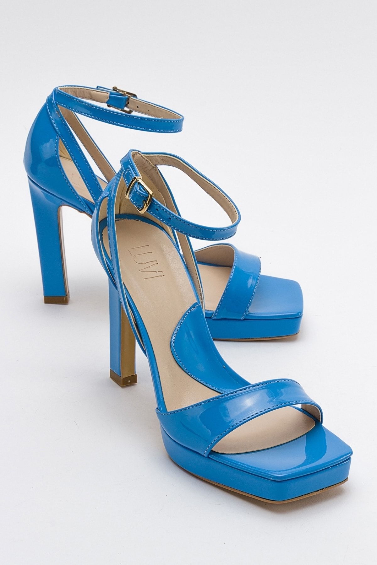 luvishoes Mersia Mavi Rugan Kadın Topuklu Ayakkabı